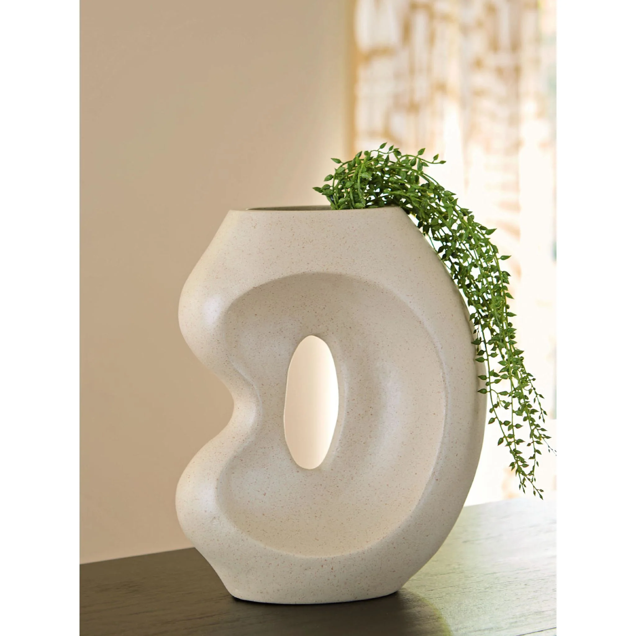 Odion Vase - Image 2