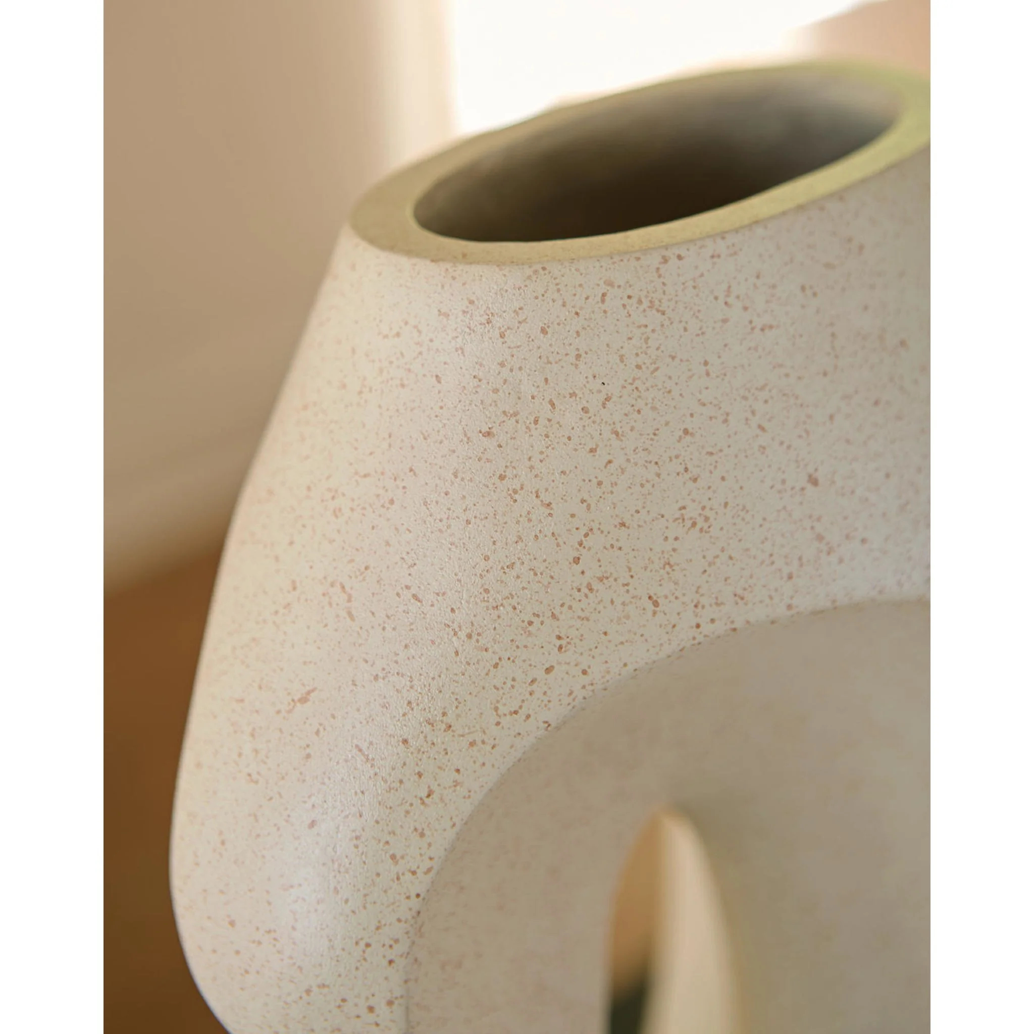 Odion Vase - Image 5
