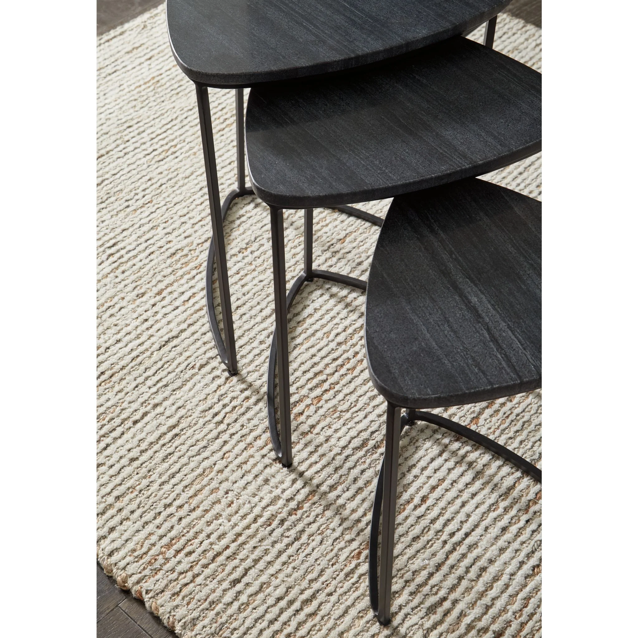 Olinmere Accent Table (Set of 3) - Image 6
