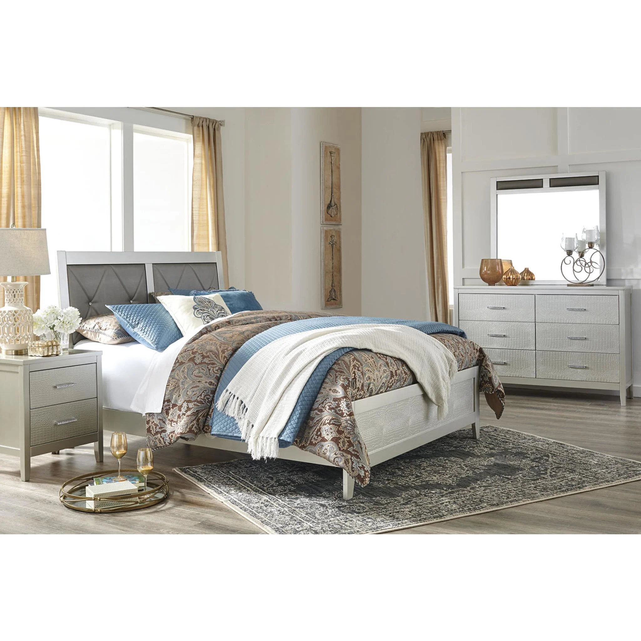 Olivet Dresser and Mirror - Image 9
