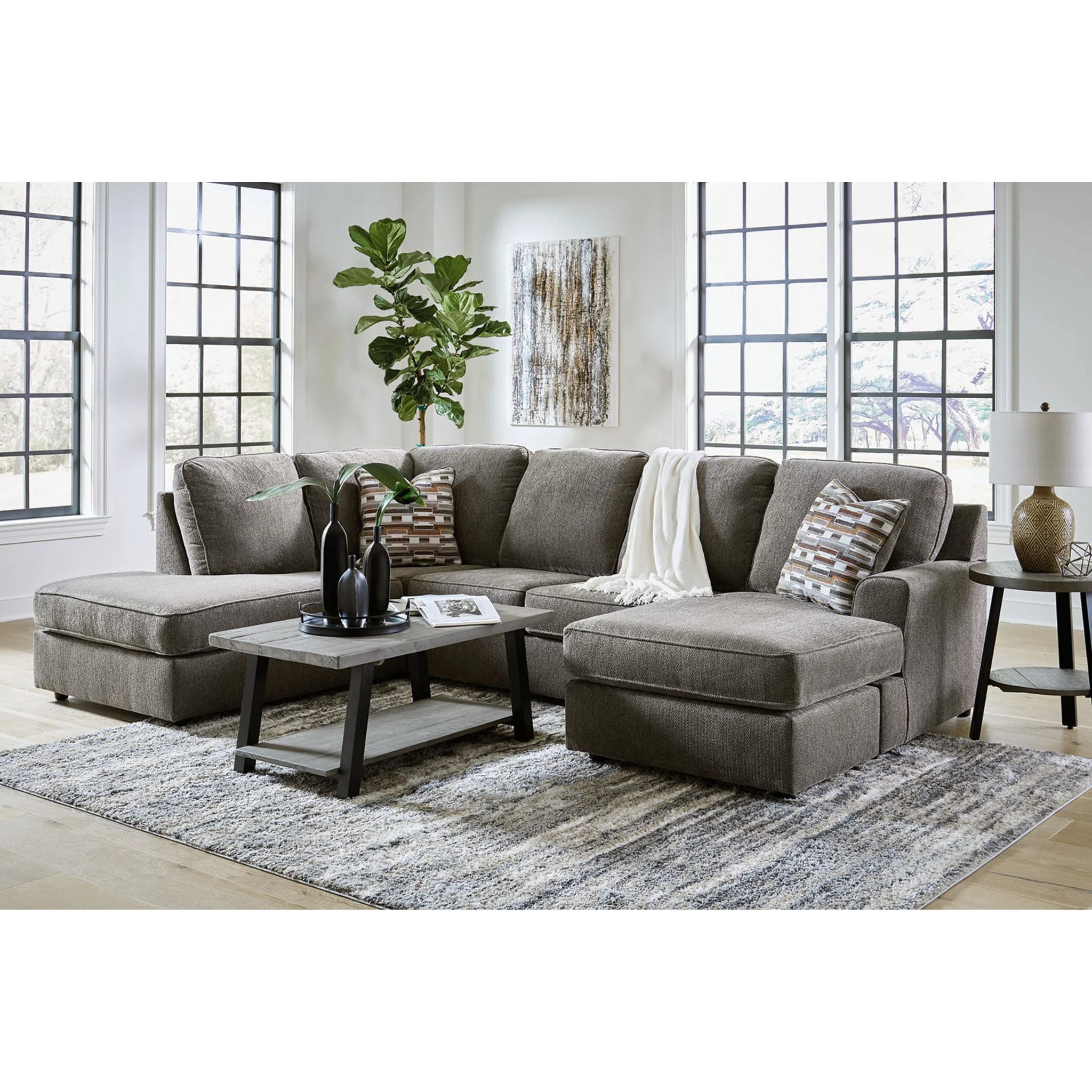 O'Phannon 2 Piece Sectional with Chaise - Image 9