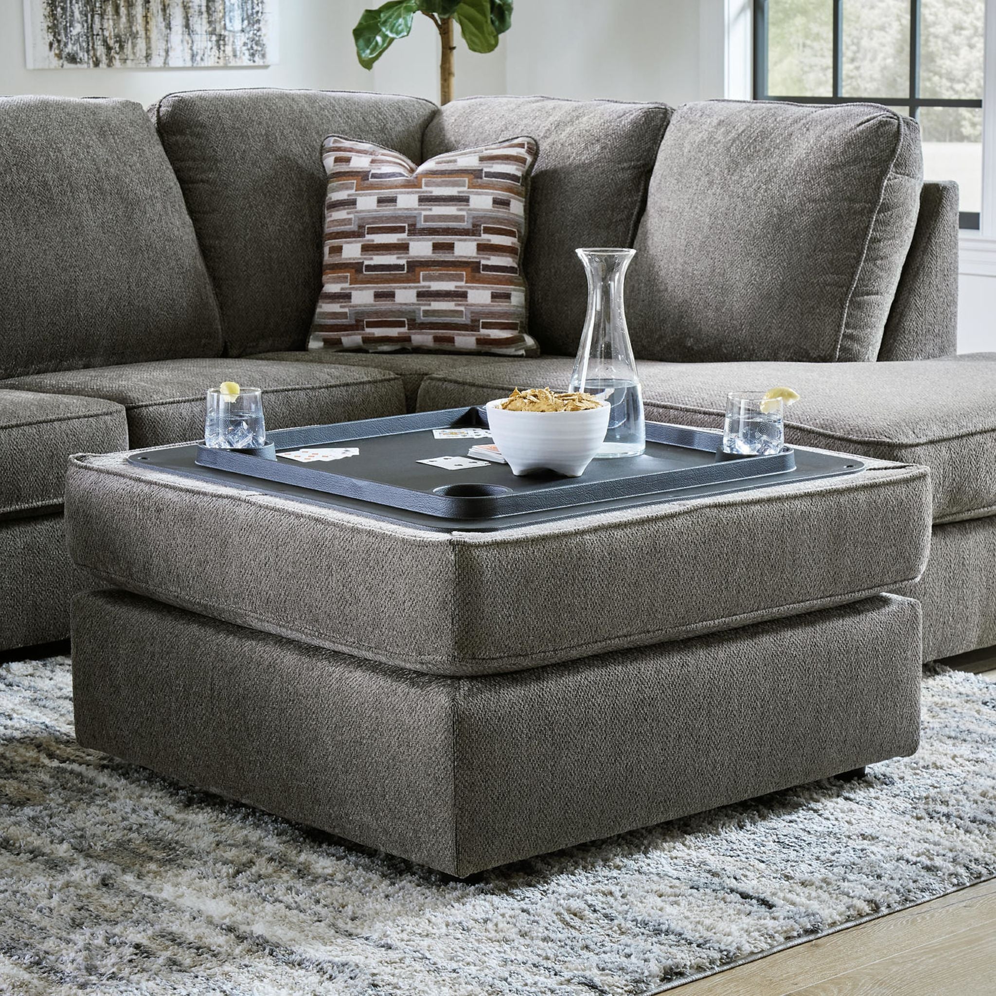 O'Phannon Ottoman with Storage - Image 8