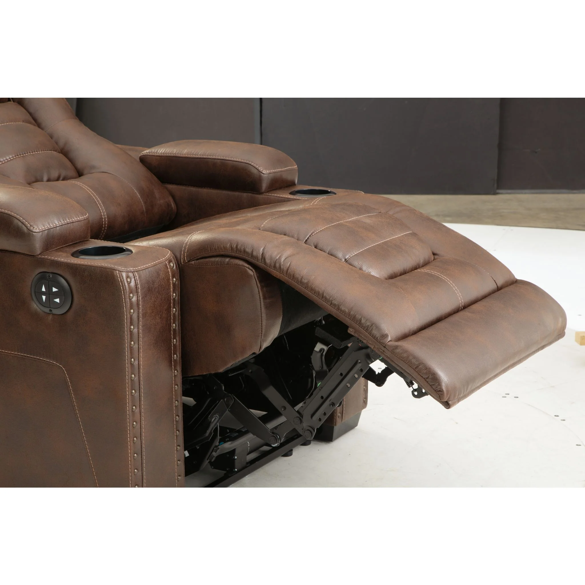 Owner's Box Power Recliner with Adjustable Headrest - Image 15