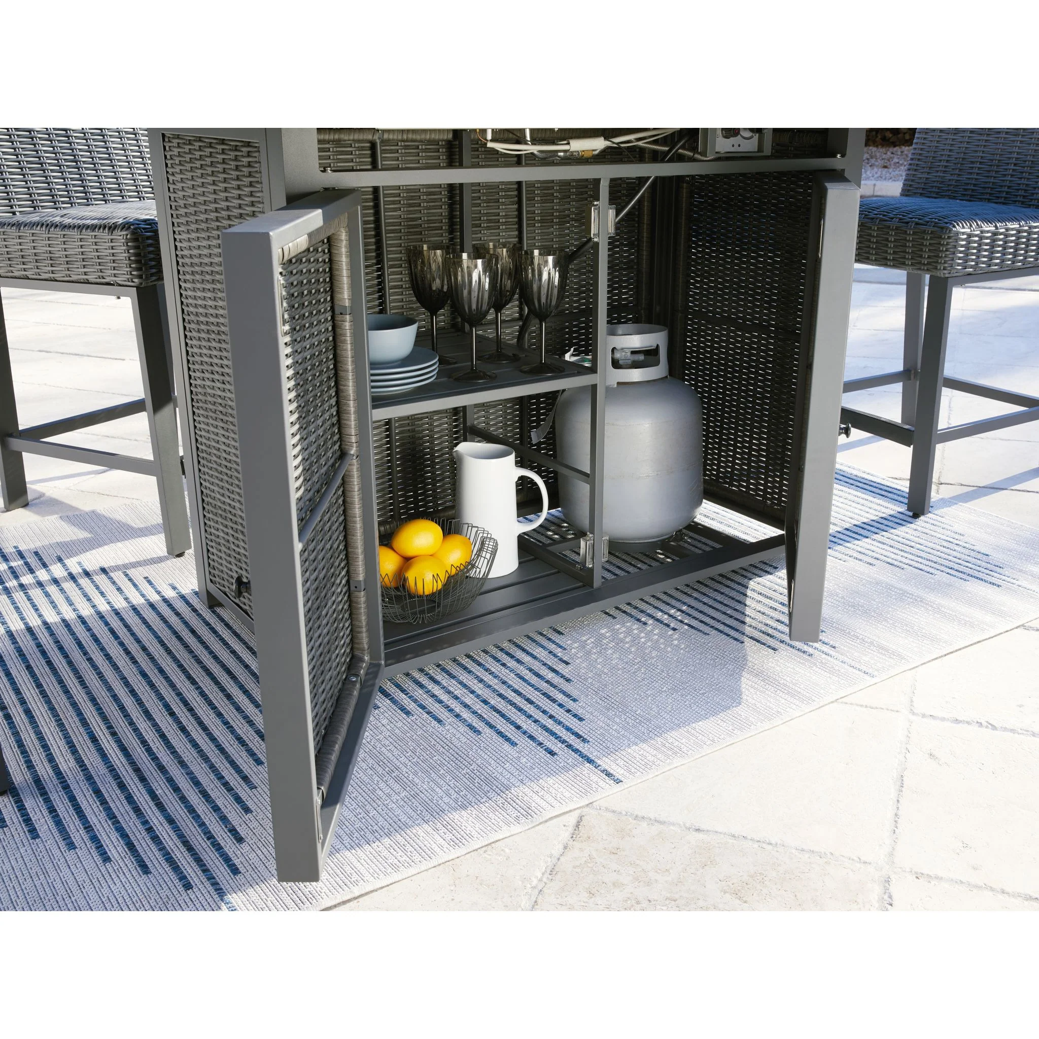 Palazzo 5 Piece Outdoor Bar Set - Image 9