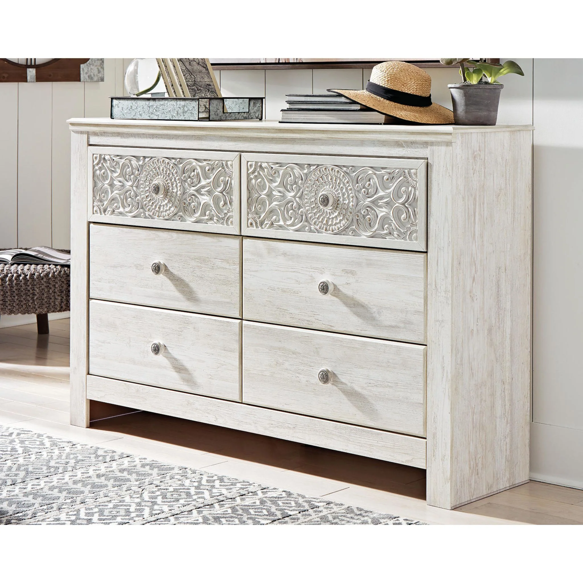 Paxberry Dresser - Image 9