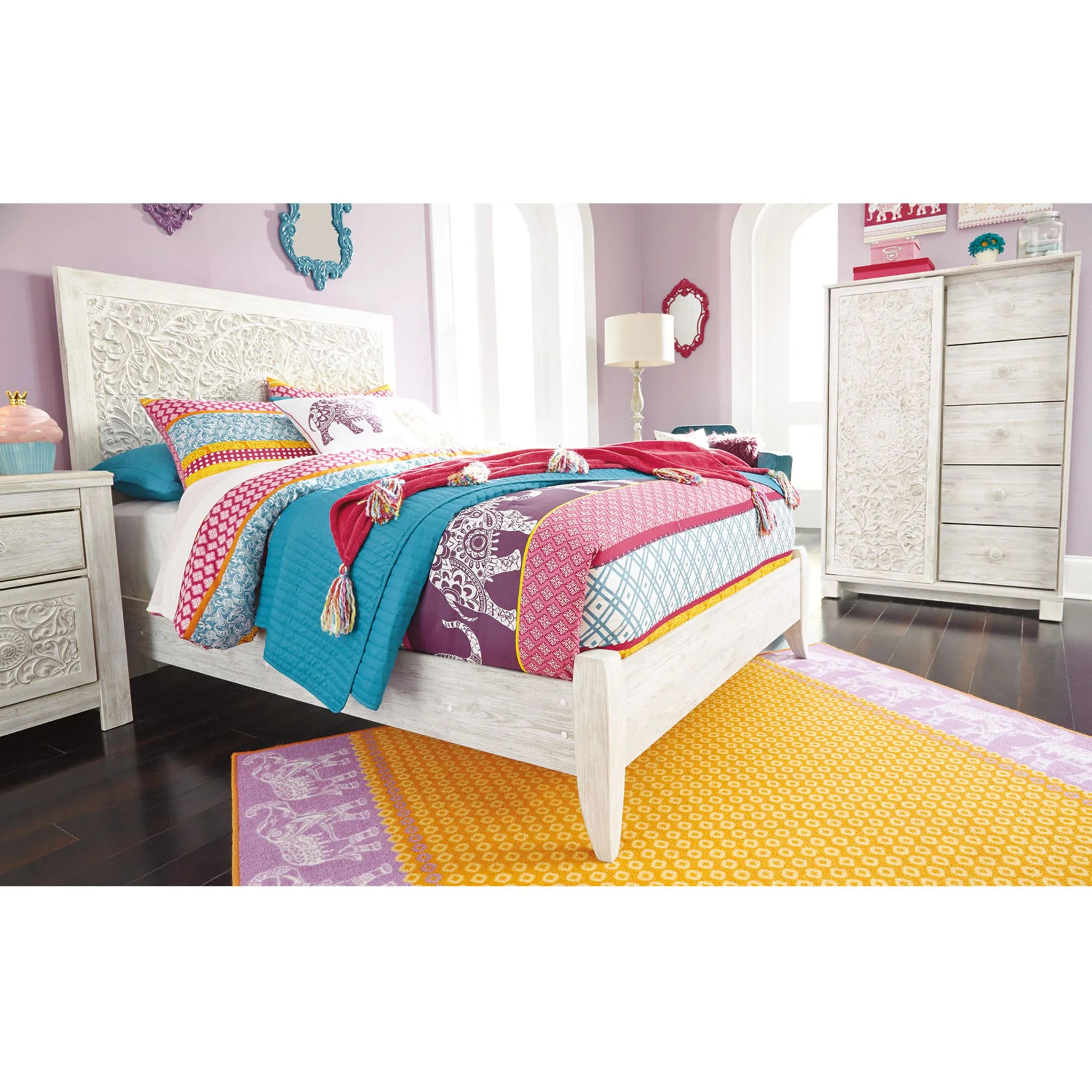 Paxberry Full Panel Headboard - Image 8