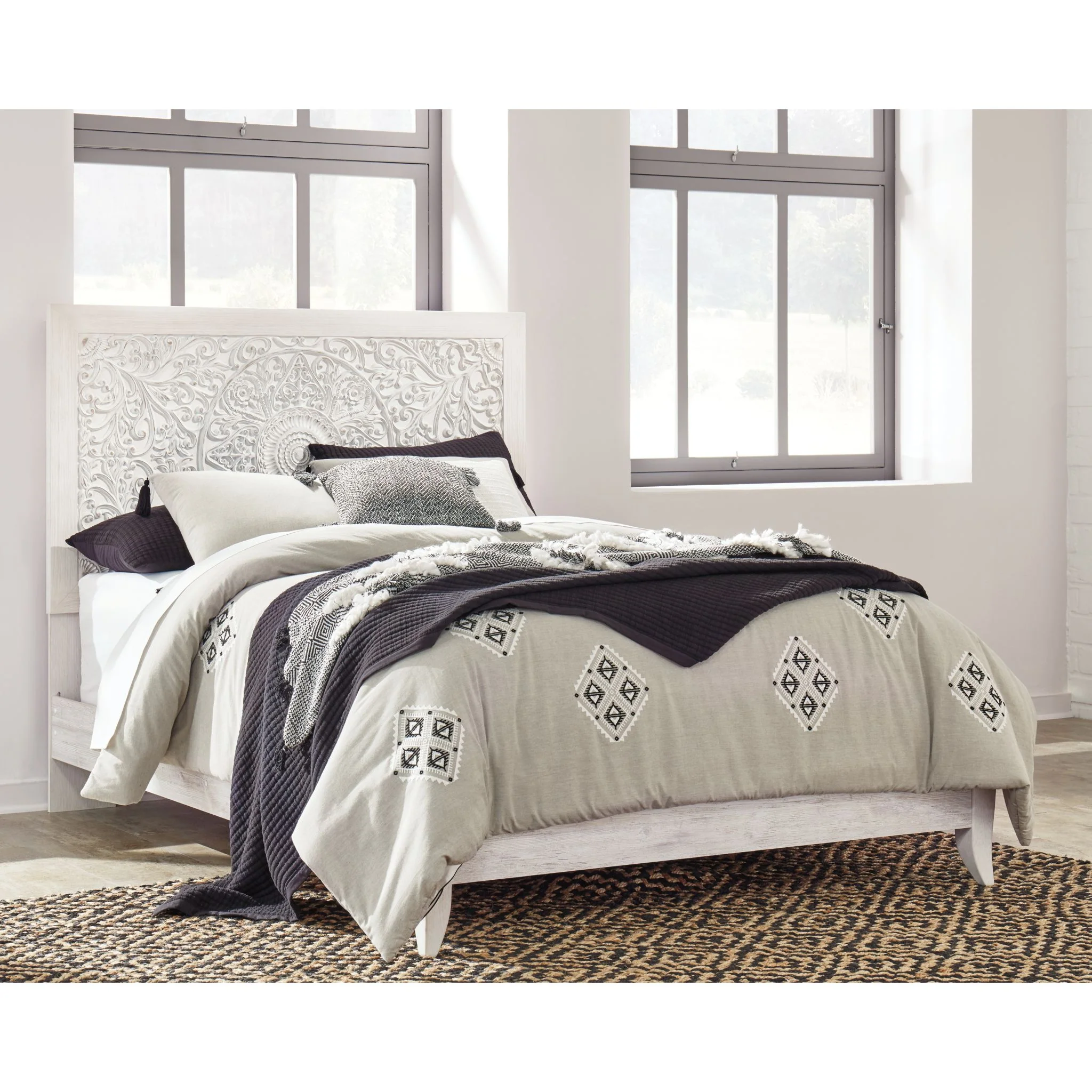Paxberry Panel Bed - Image 2