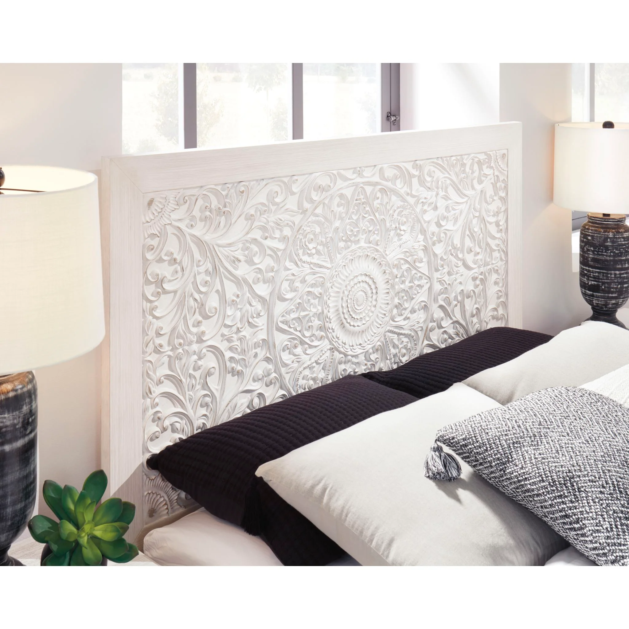 Paxberry Panel Headboard - Image 5