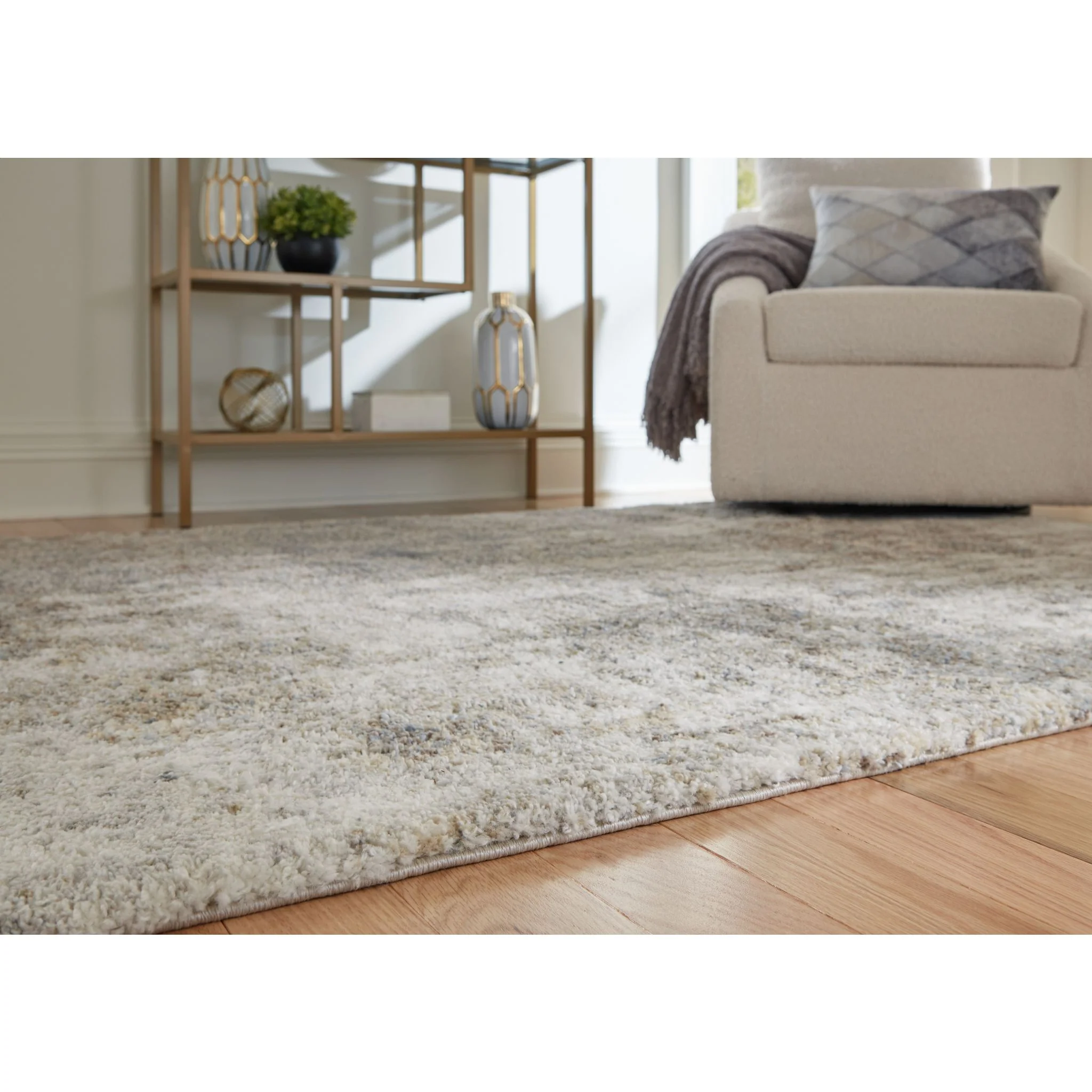 Pearidge Area Rug - Image 3
