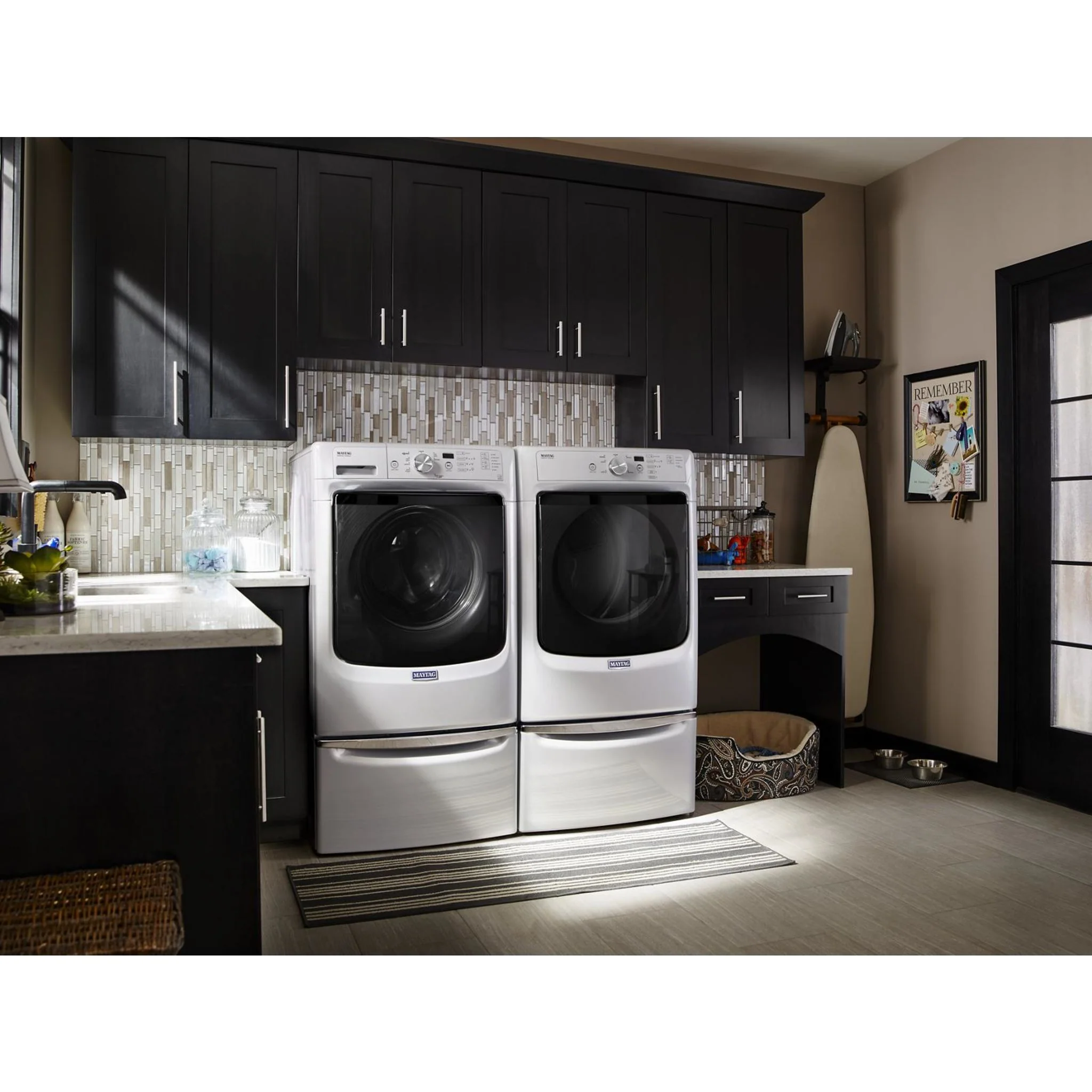 Whirlpool 15.5" (39.4 cm) Pedestal for Front Load Washer and Dryer with Storage -White with Chrome (XHPC155XW) - Image 12