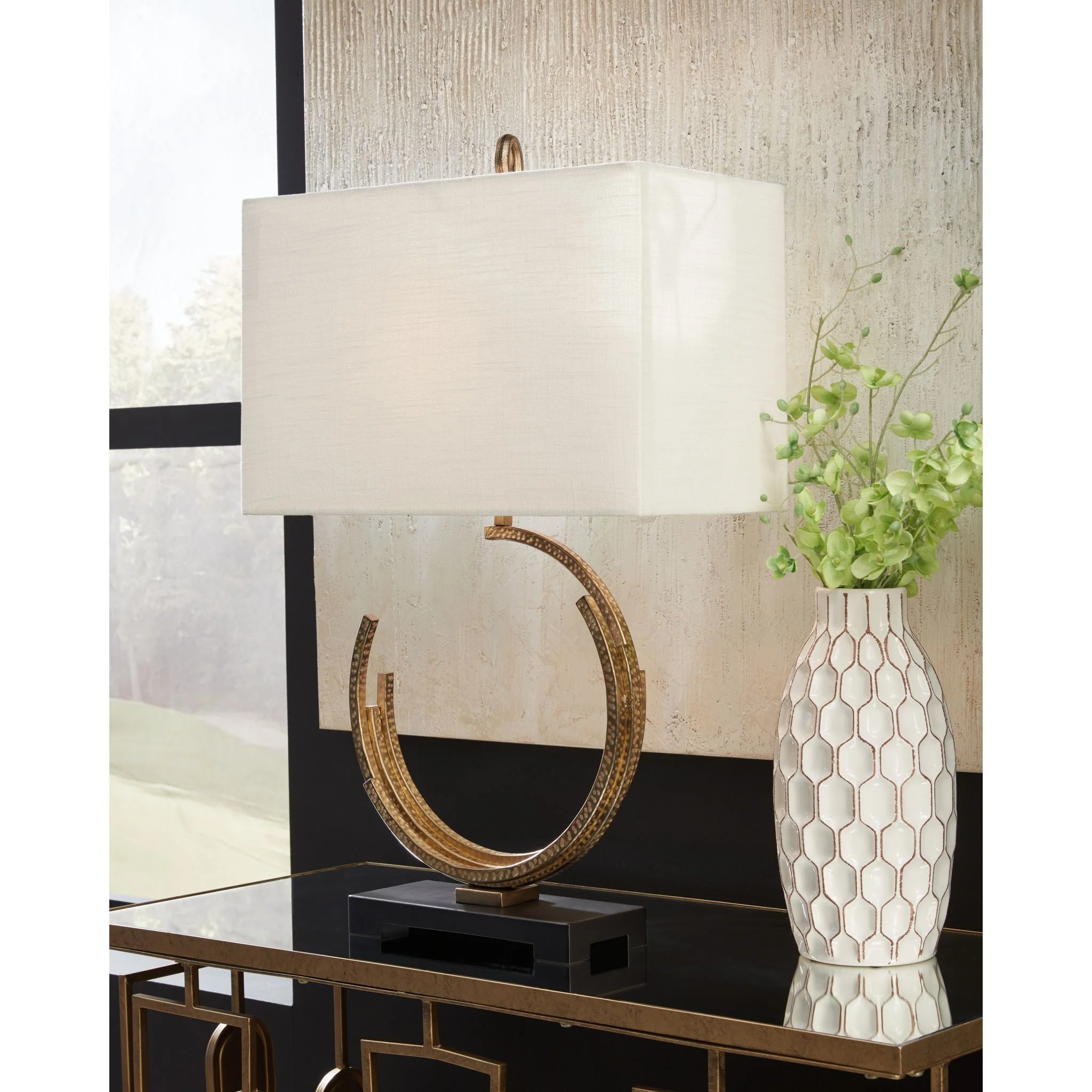 Jaslene Metal Table Lamp (1/CN) - Image 3