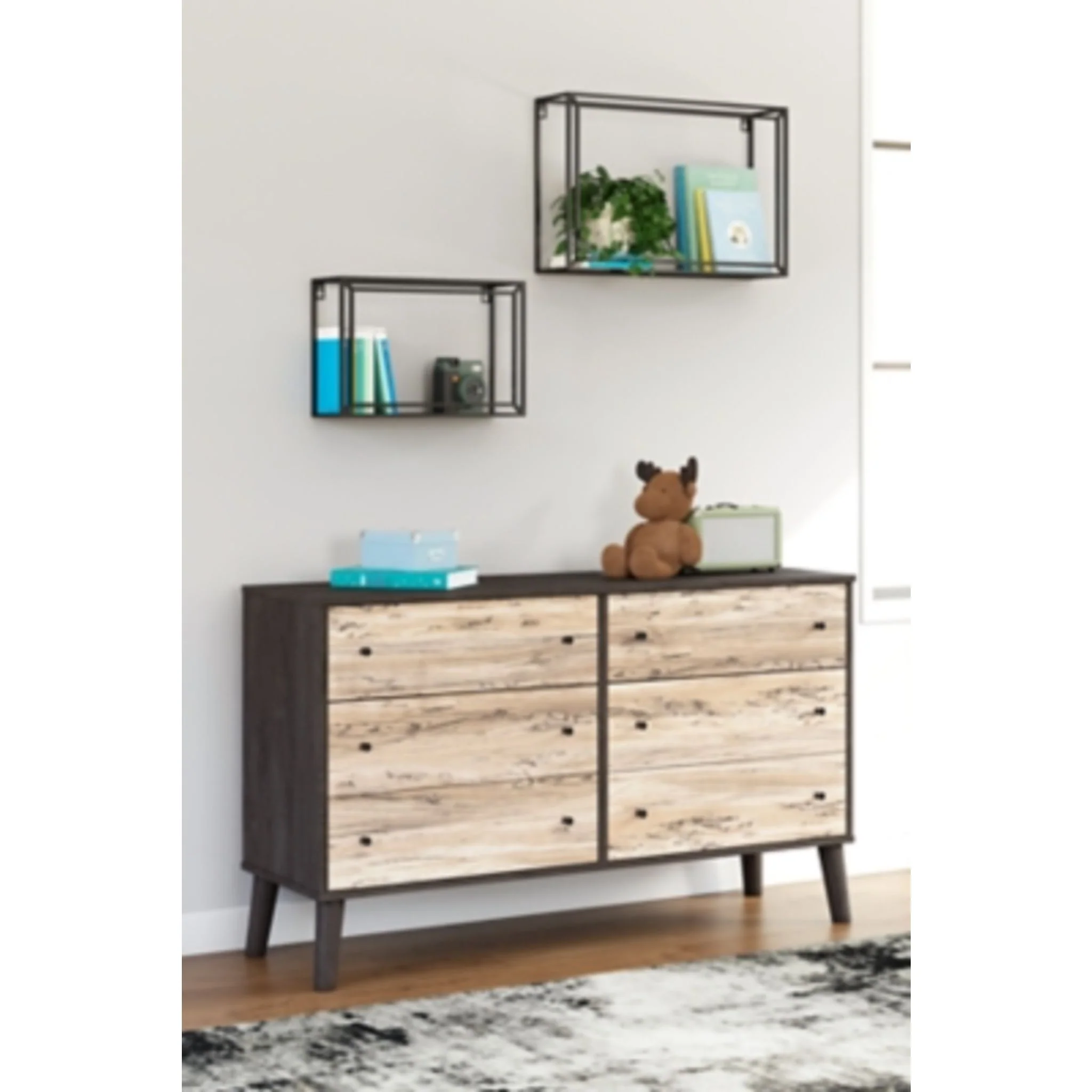 Piperton Dresser - Image 2