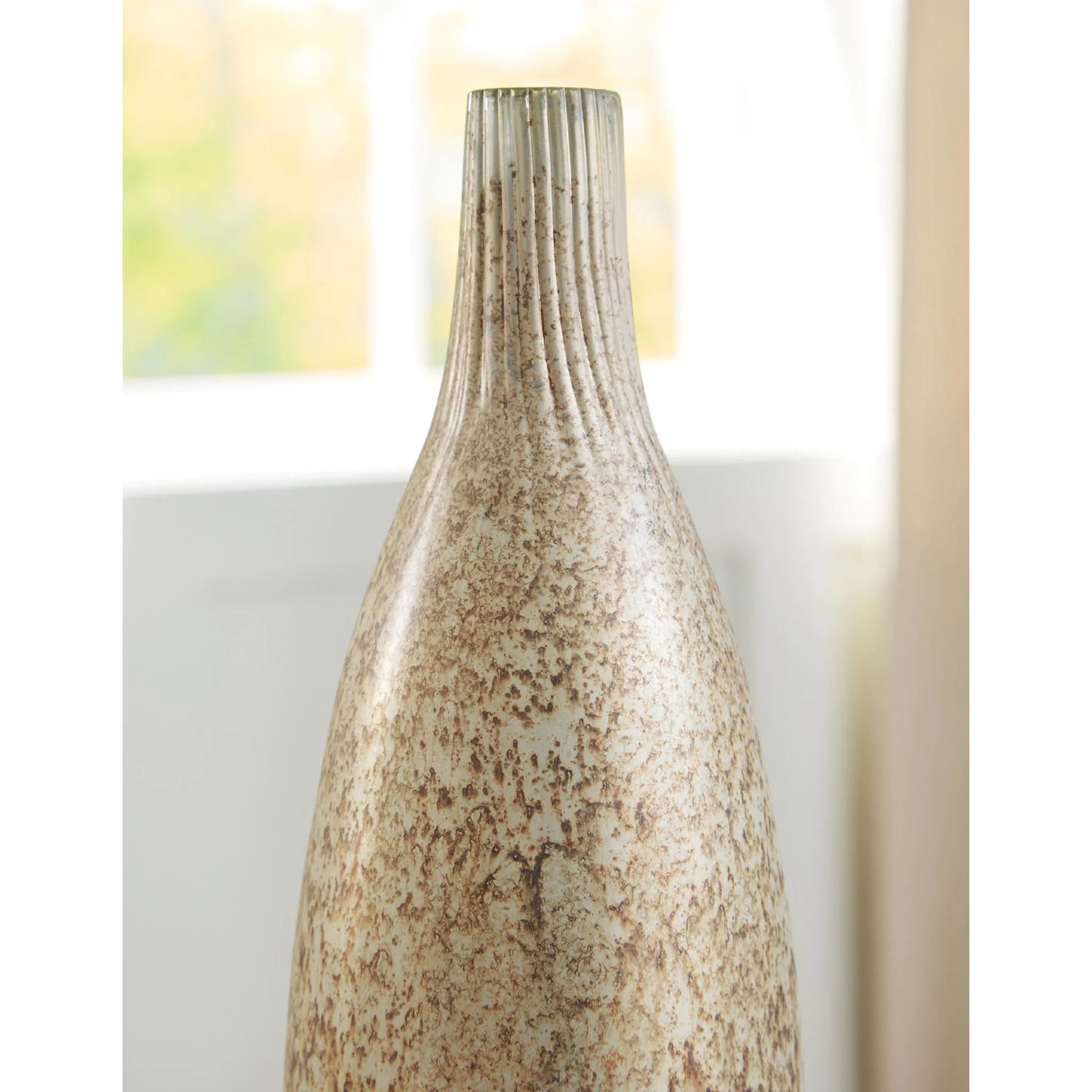 Plawite Vase - Image 4