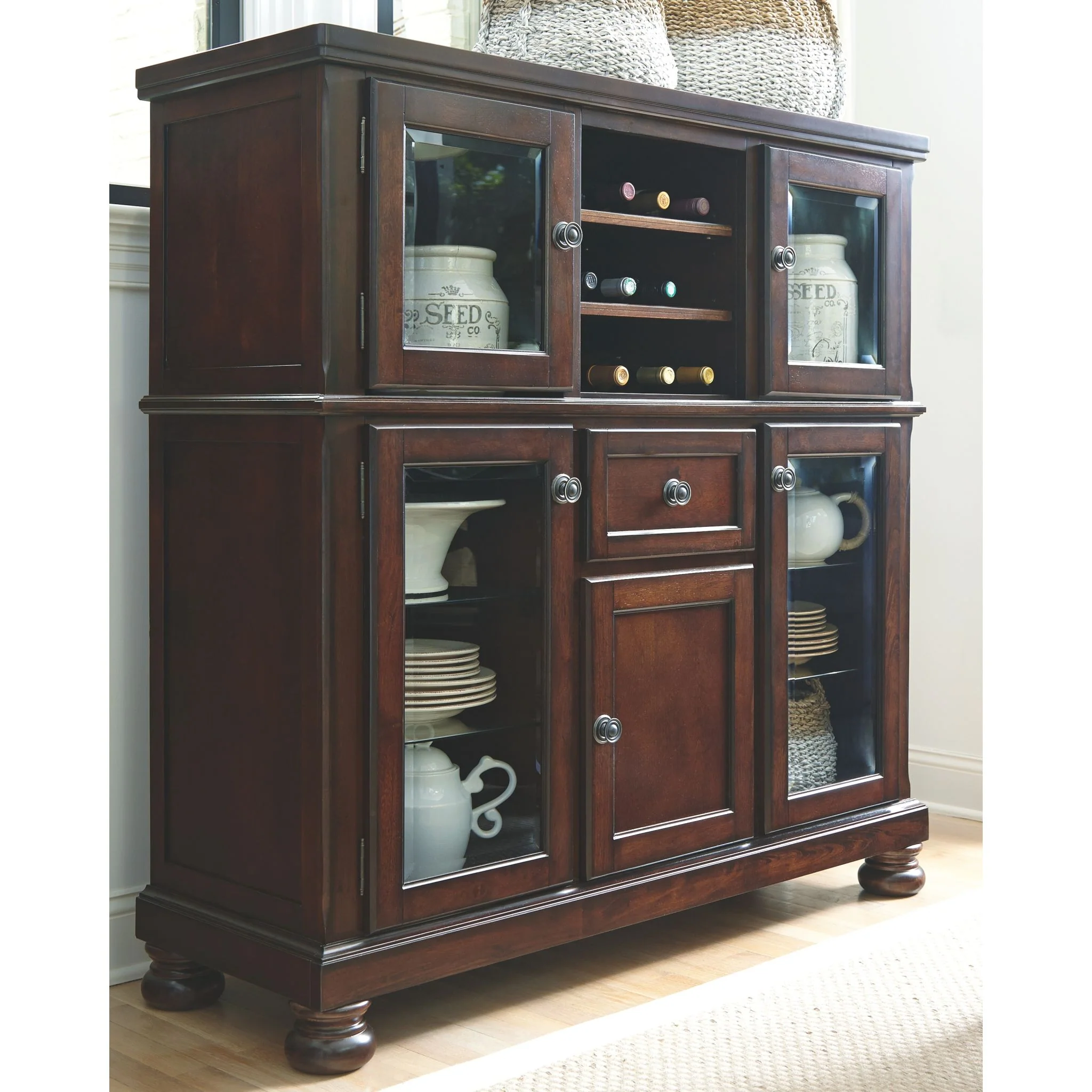 Porter Dining Server - Image 2
