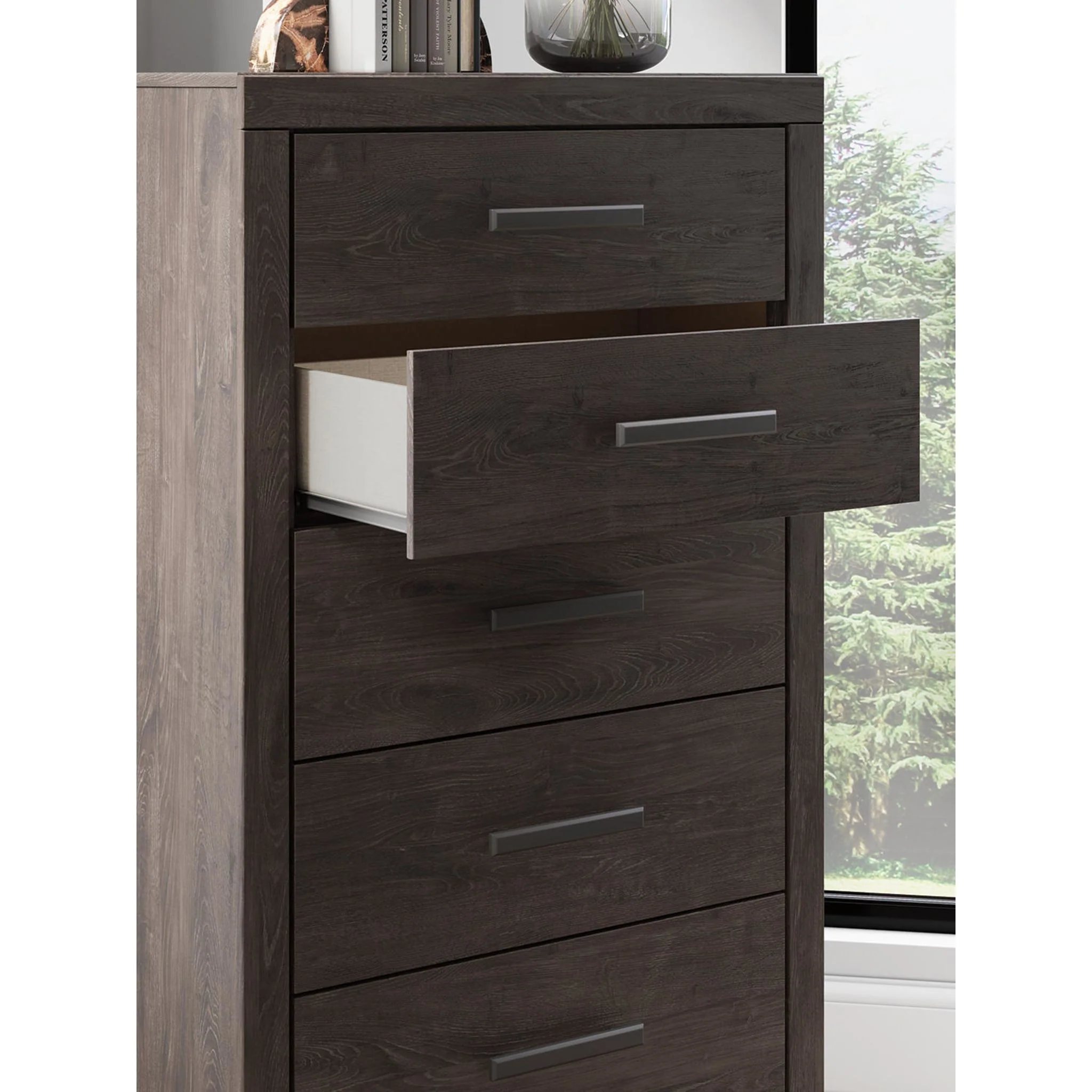 Prendonea Chest - Image 8