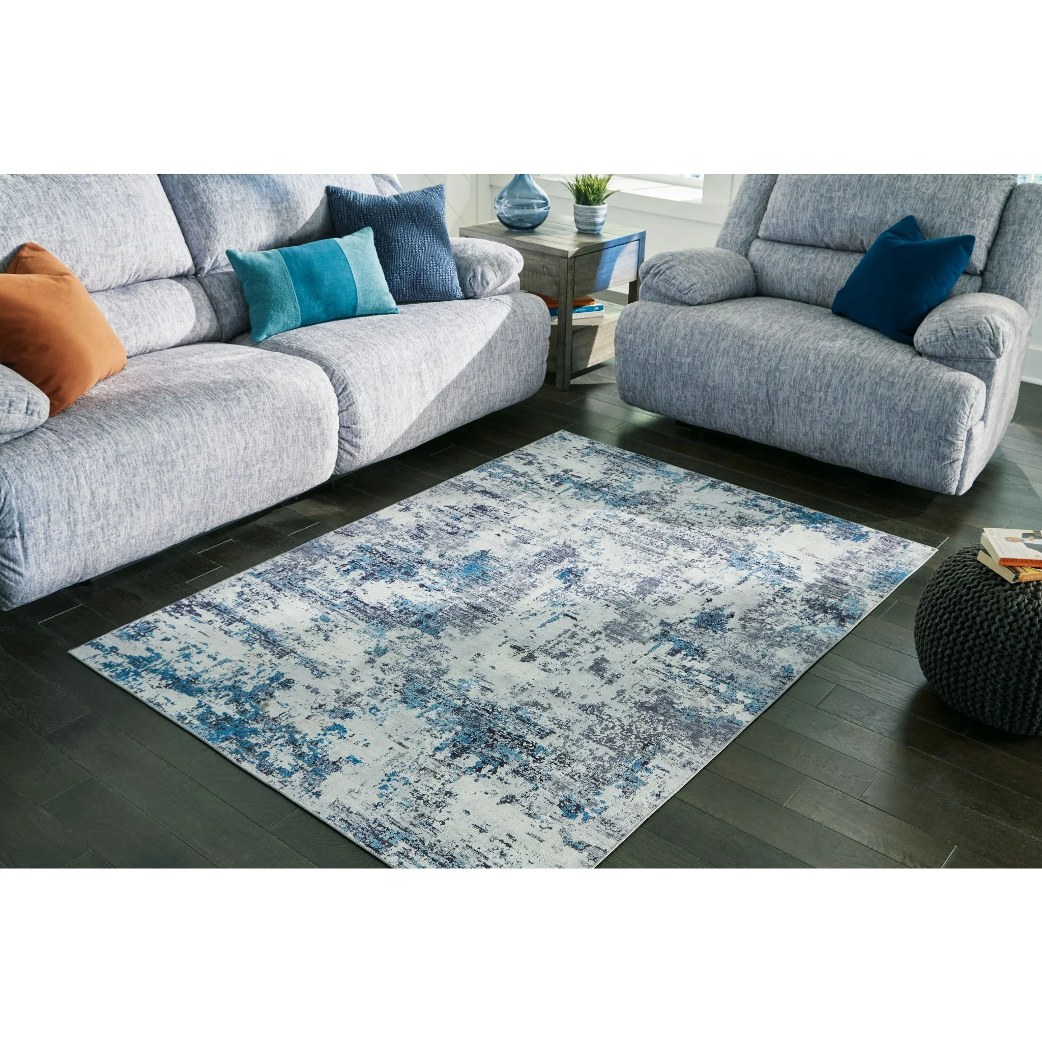Putmins Area Rug - Image 2