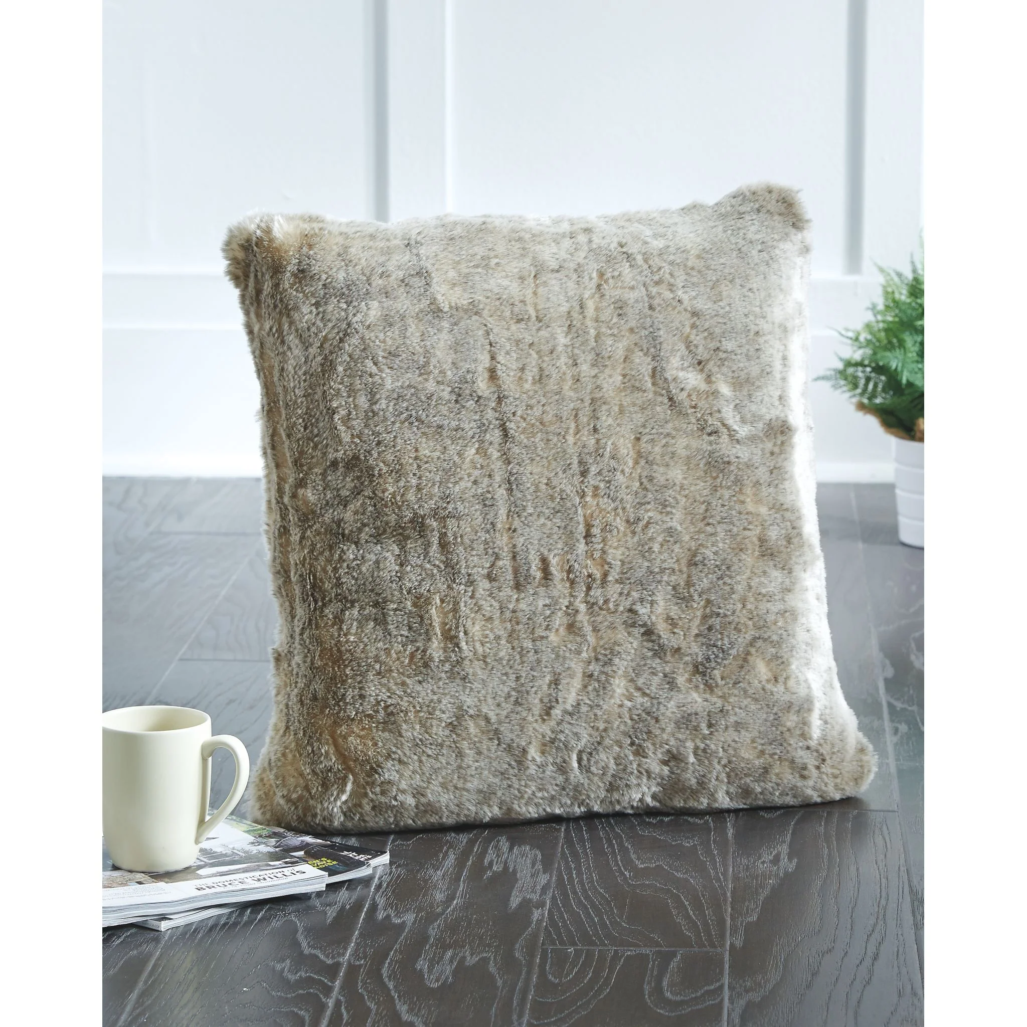 Raegan Pillow - Image 2