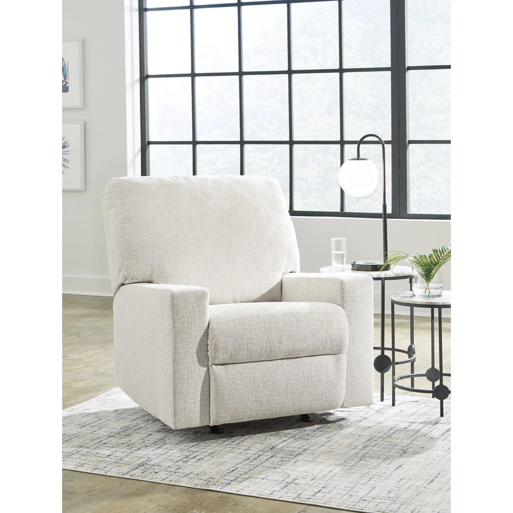 Rannis Recliner - Image 11