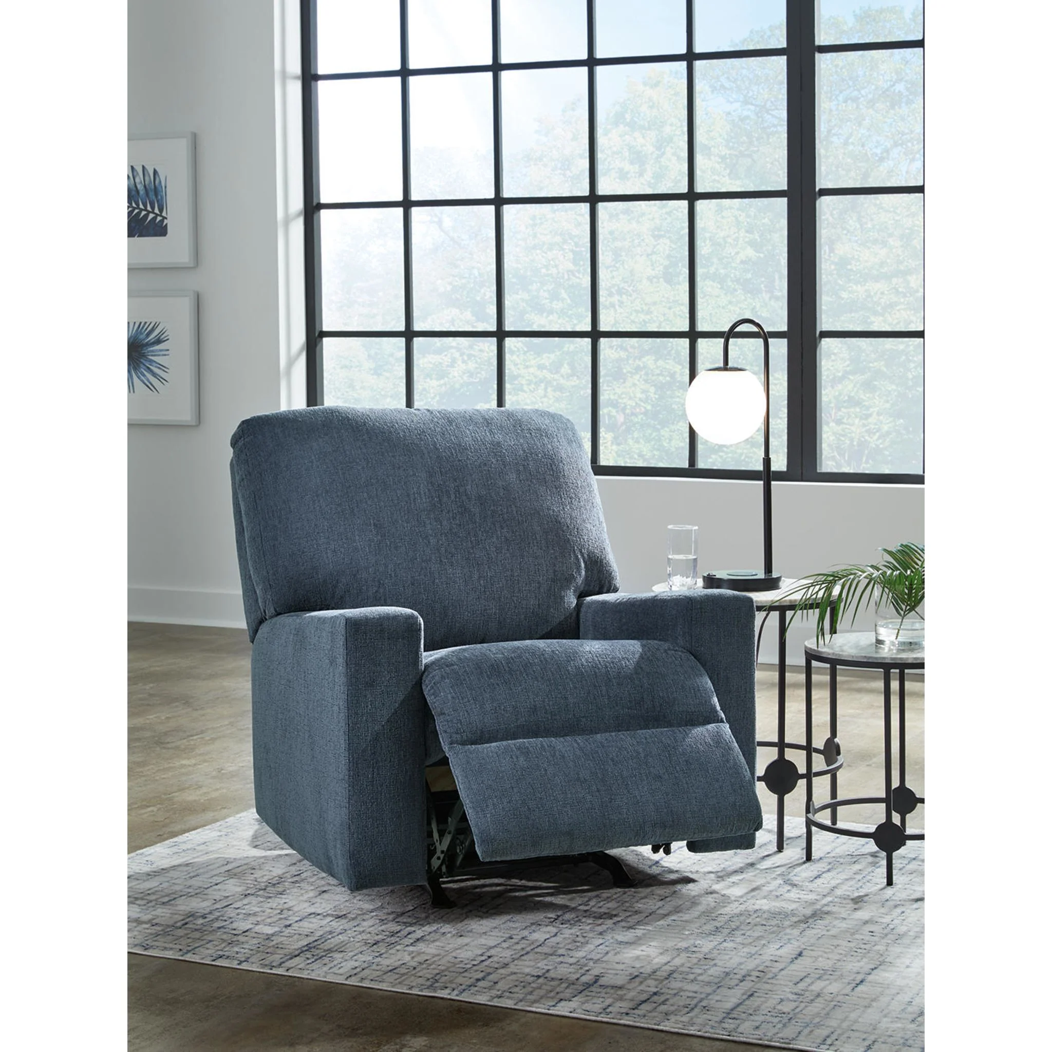 Rannis Rocker Recliner - Image 9