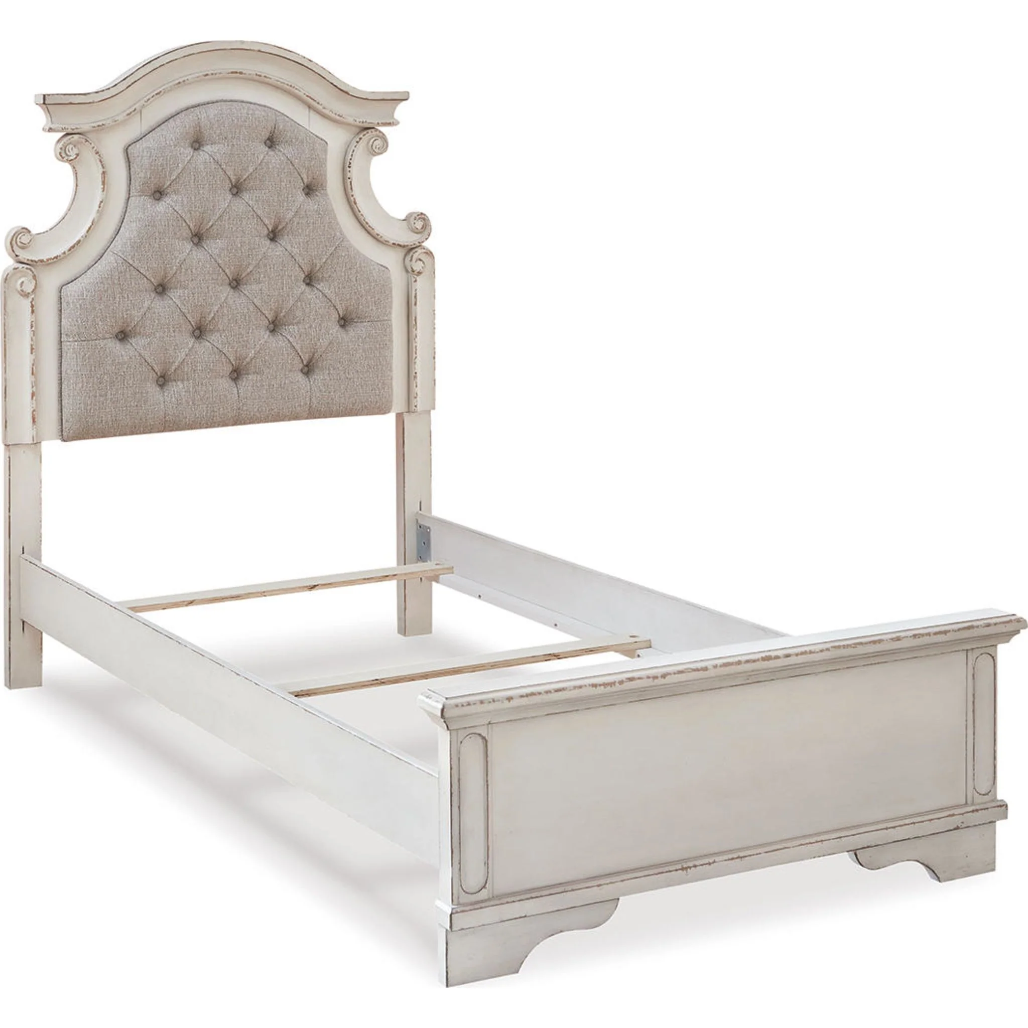 Realyn 3 Piece Panel Bed - Image 15