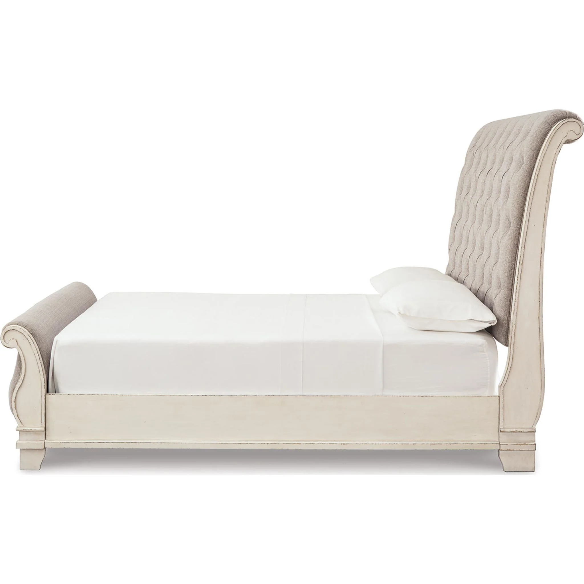 Realyn Sleigh Bed - Image 18
