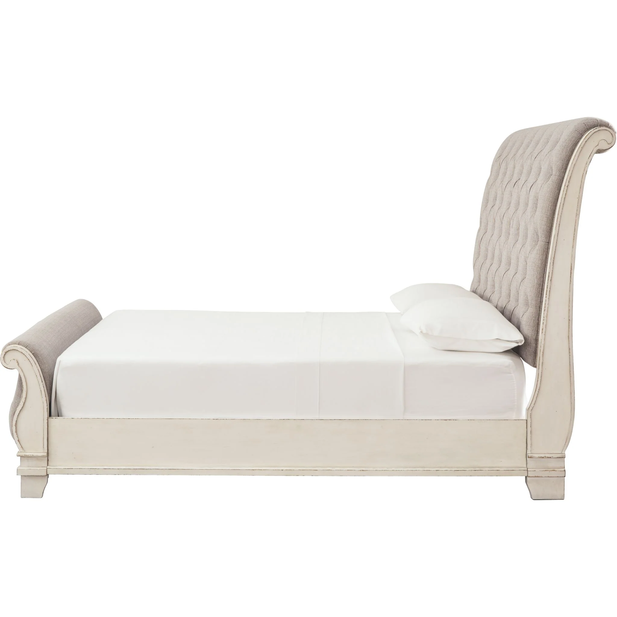Realyn Sleigh Bed - Image 42