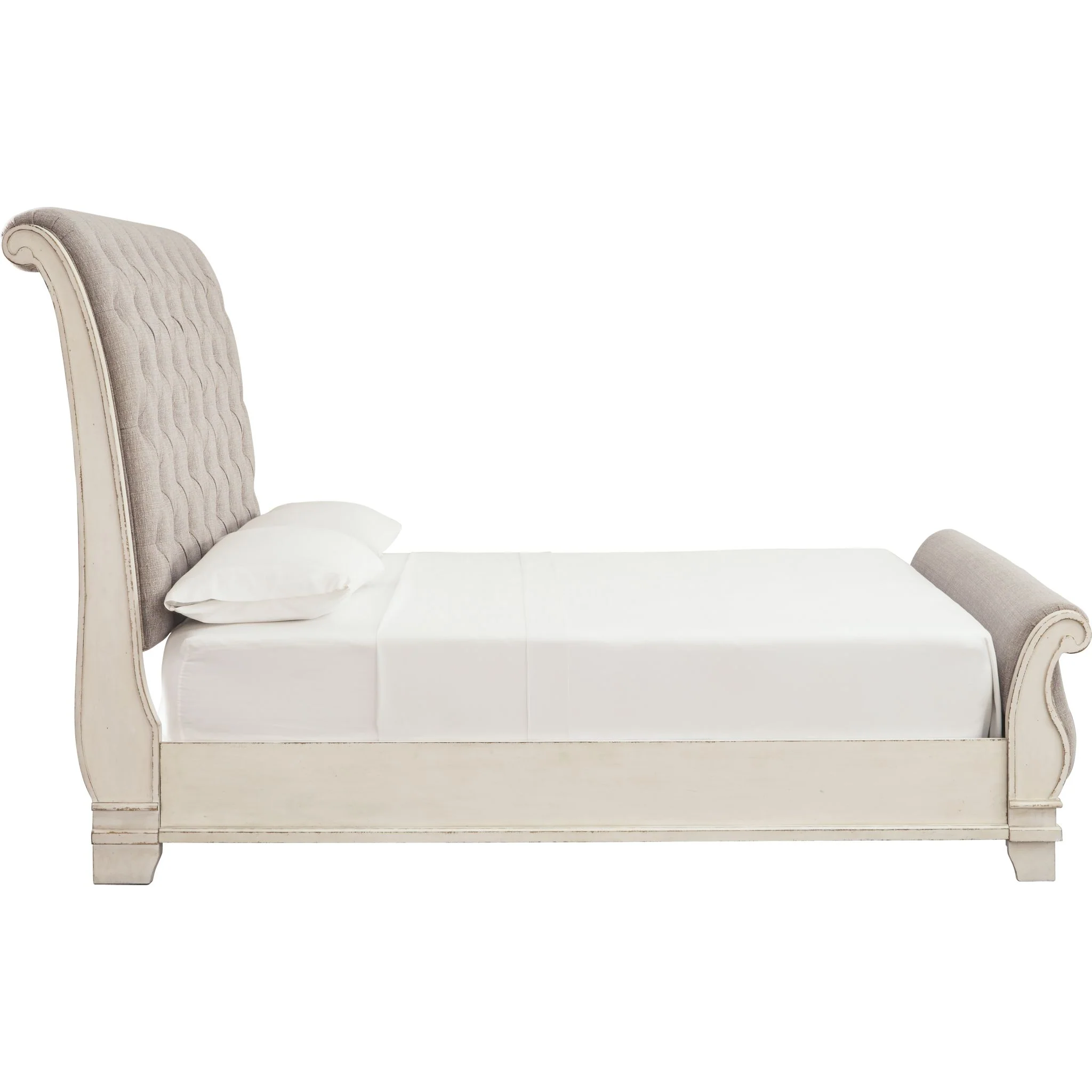 Realyn Sleigh Bed - Image 43