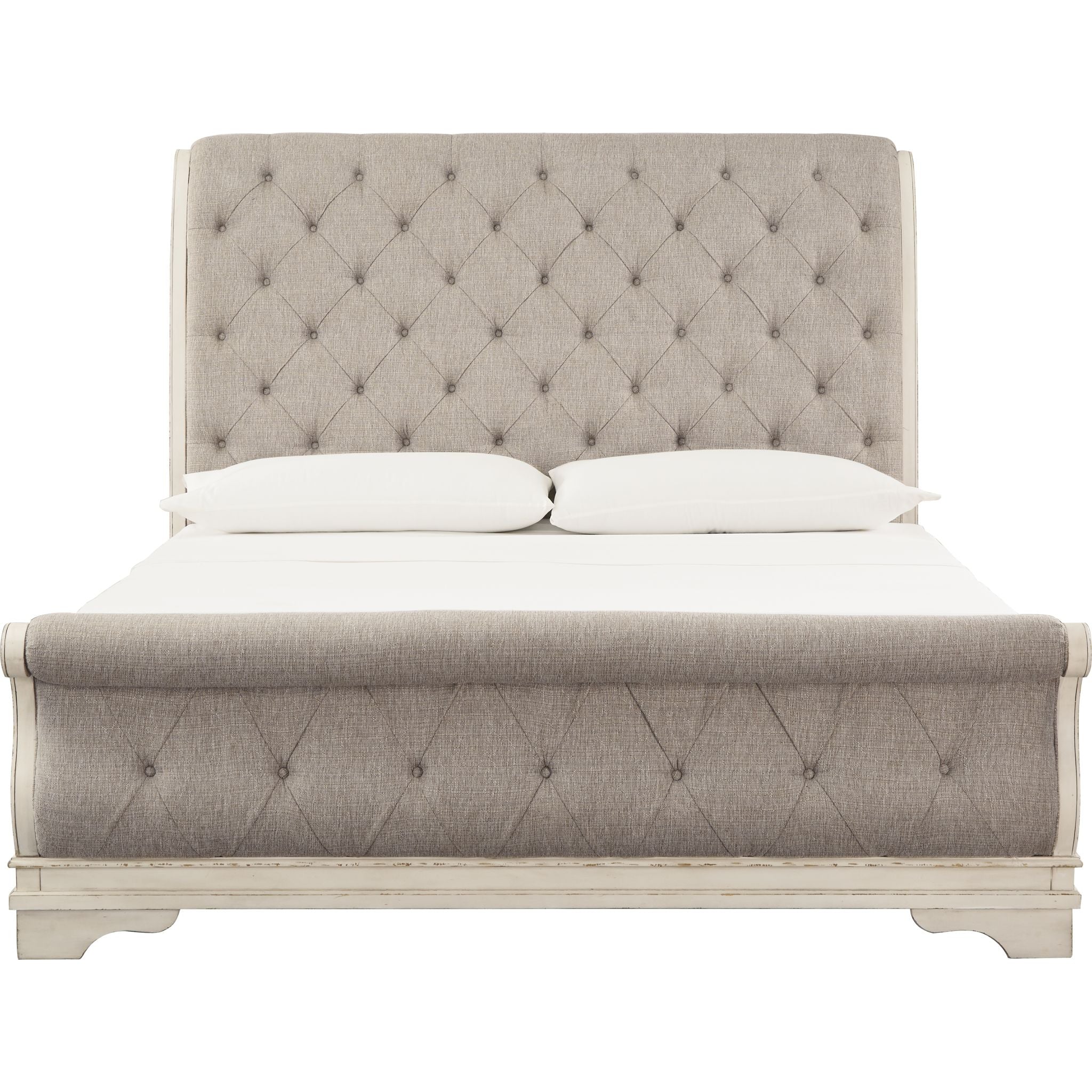 Realyn Sleigh Bed - Image 7