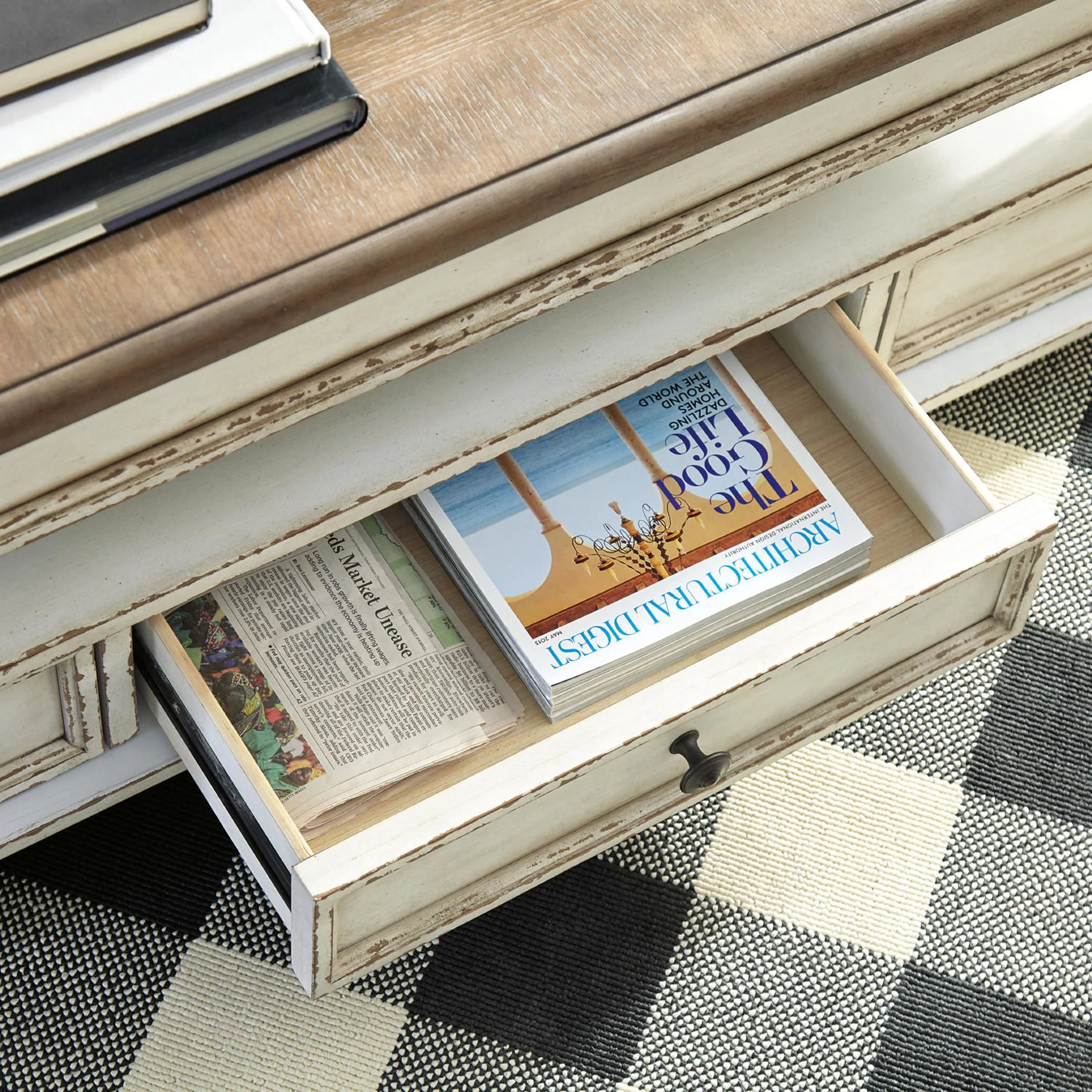 Realyn Coffee Table with Lift Top - Image 20