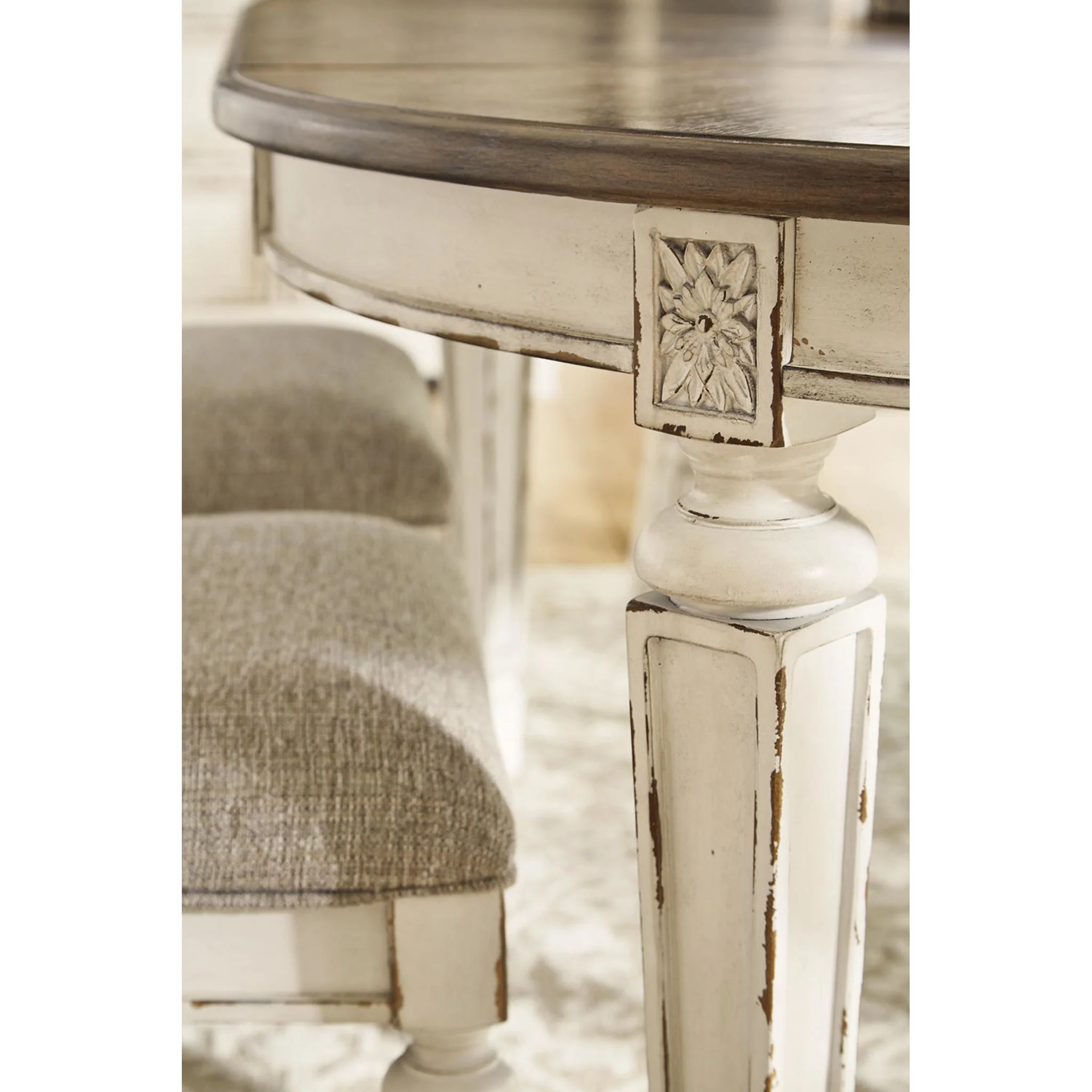Realyn Dining Set - Image 18
