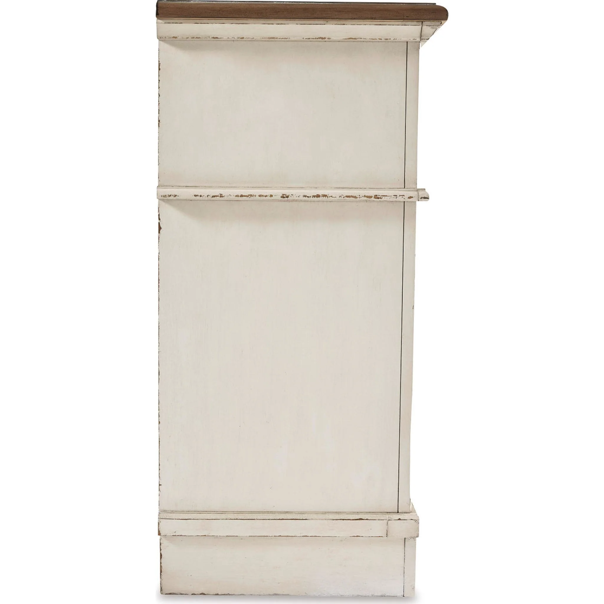 Realyn Dresser and Mirror - Image 14