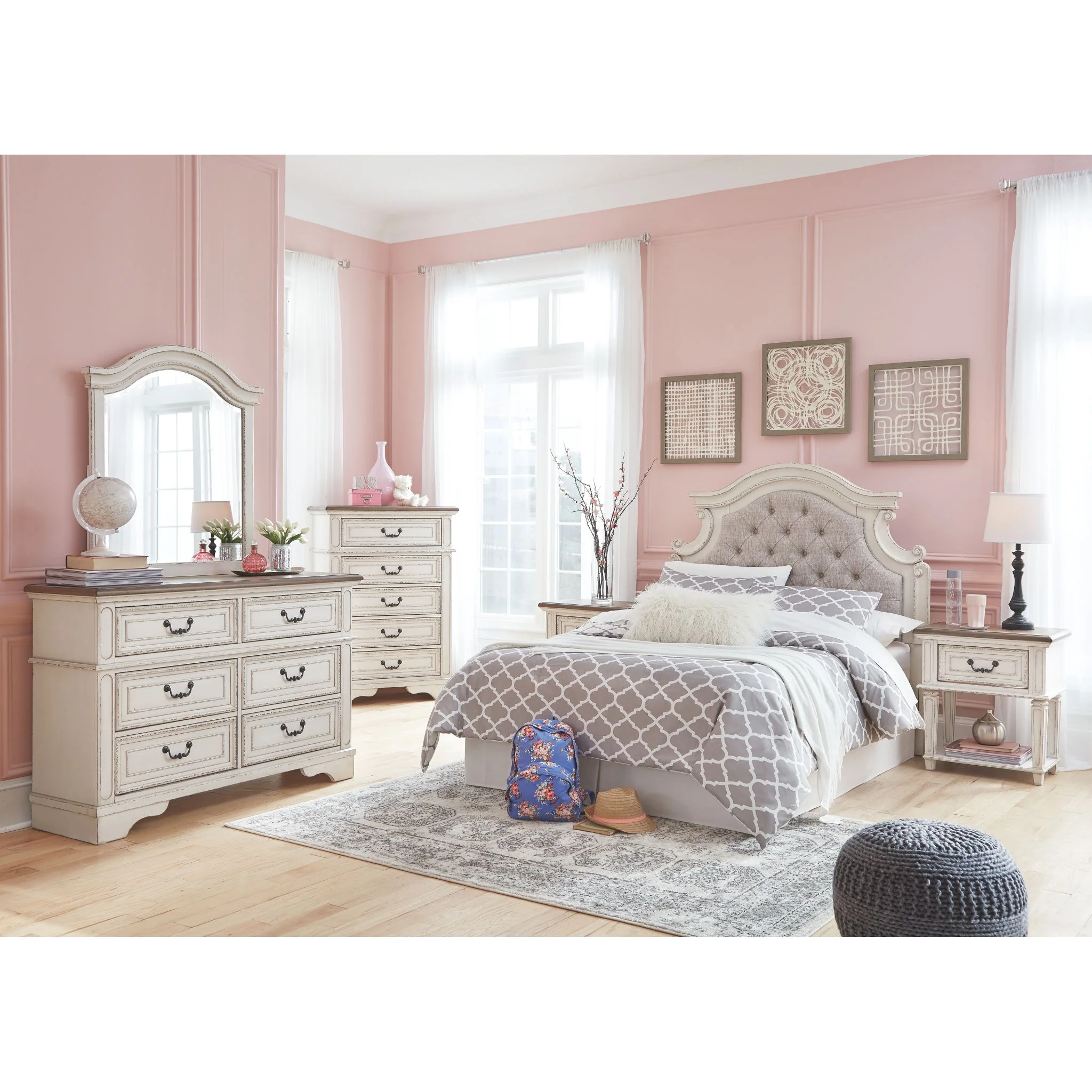 Realyn Dresser and Mirror - Image 5