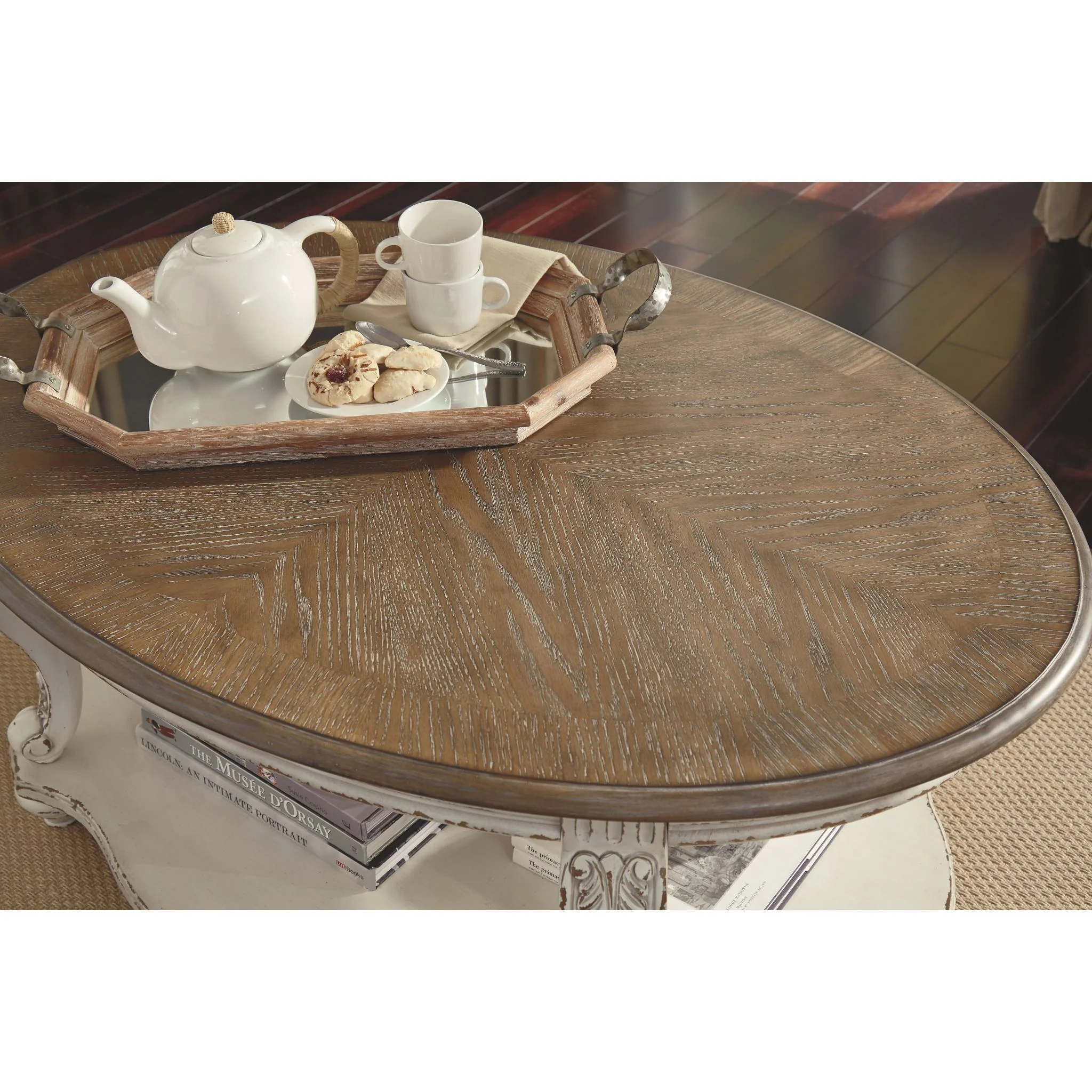 Realyn Oval Coffee Table - Image 4