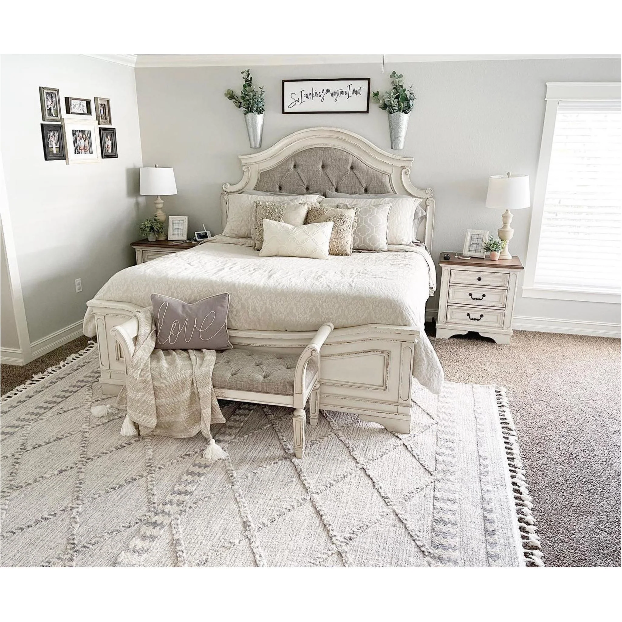 Realyn Nightstand - Image 15
