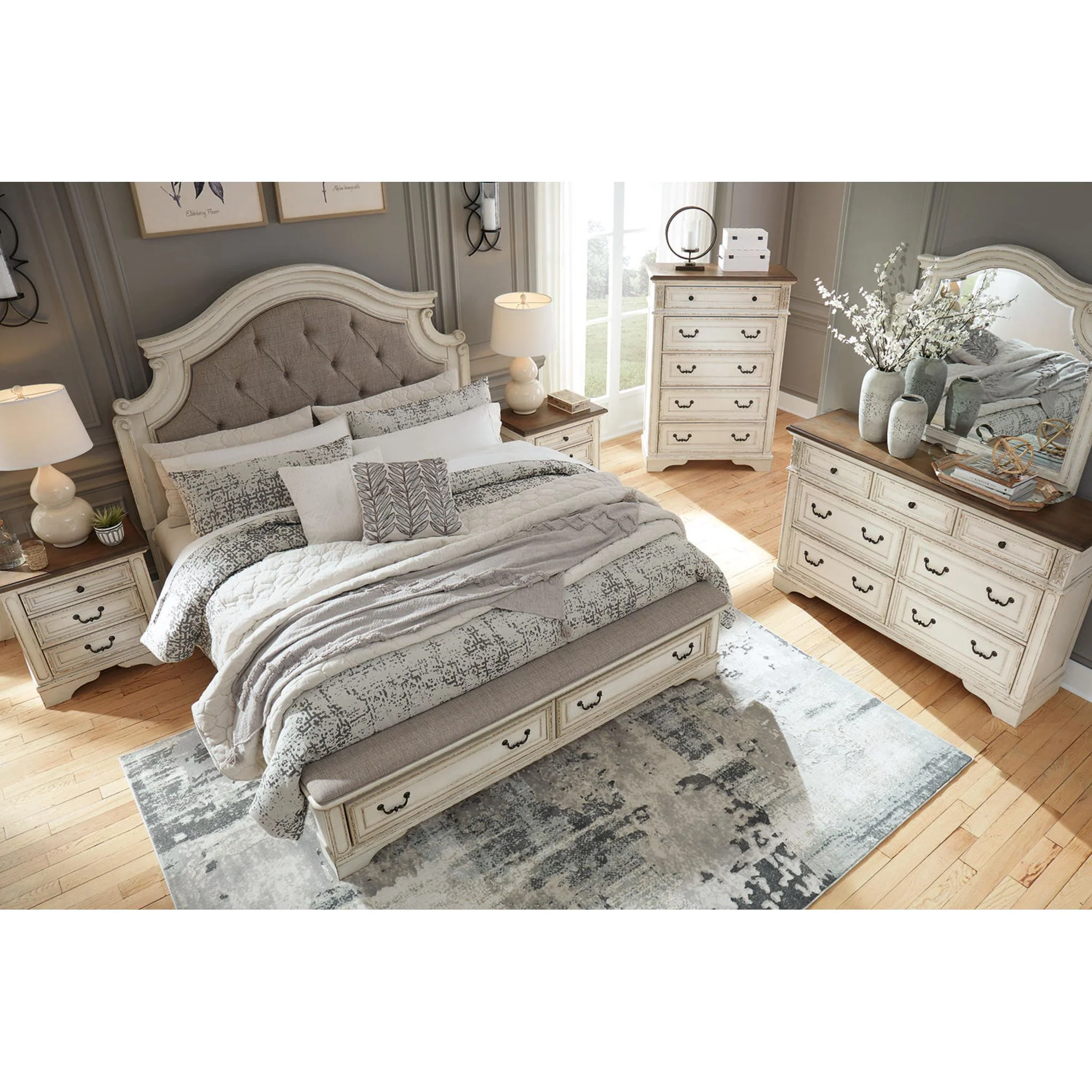 Realyn Upholstered Bed - Image 20
