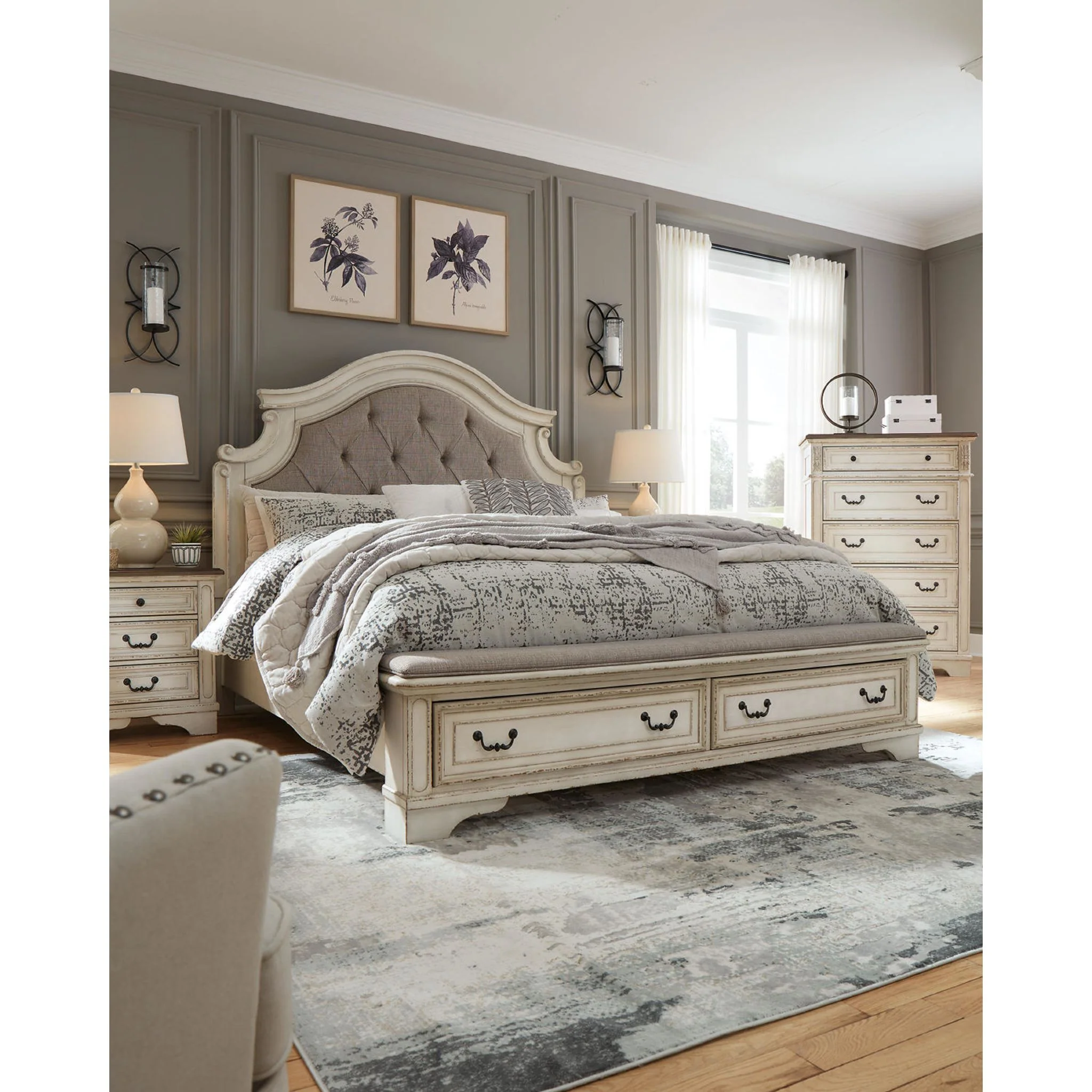 Realyn Upholstered Bed - Image 39
