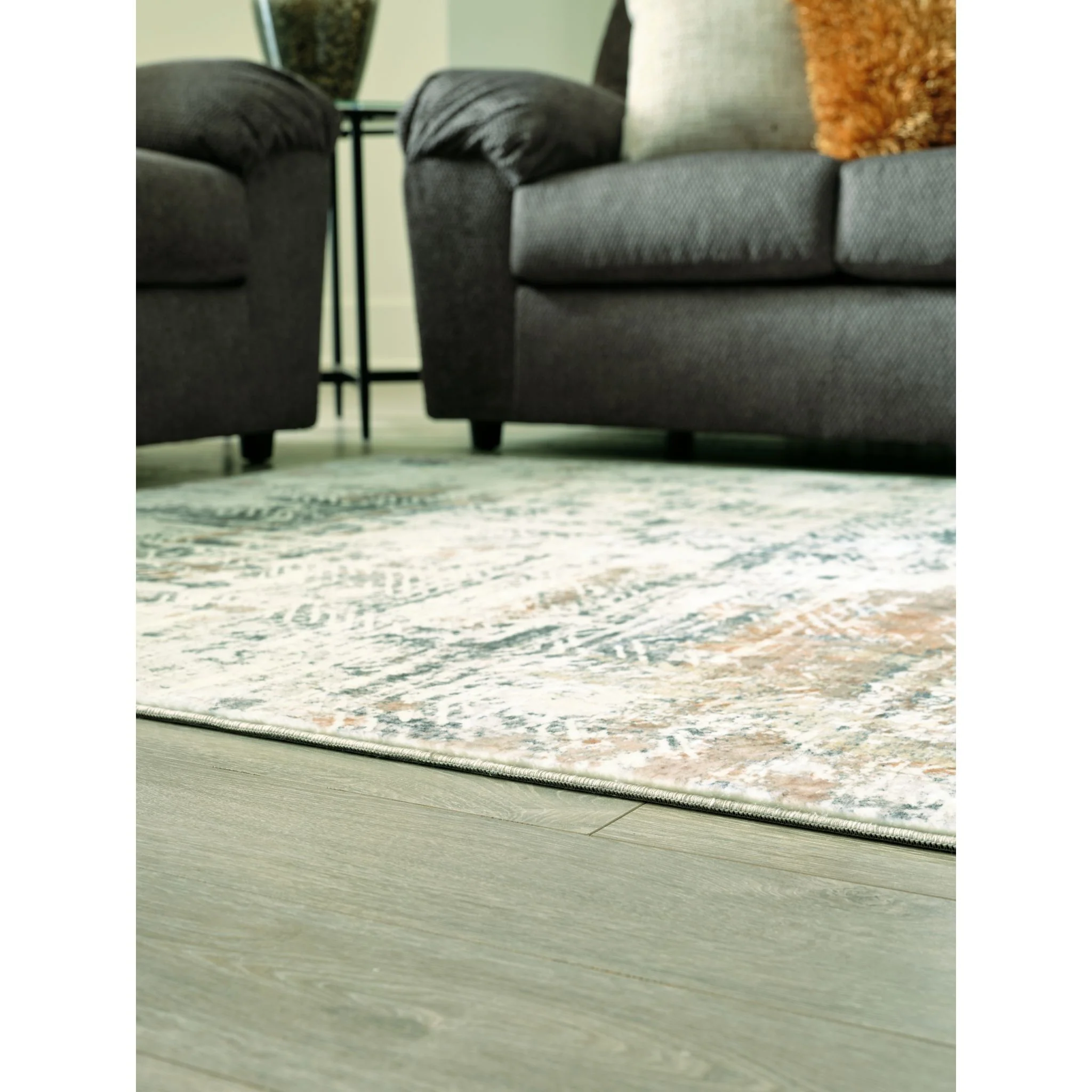 Redlings Area Rug - Image 7