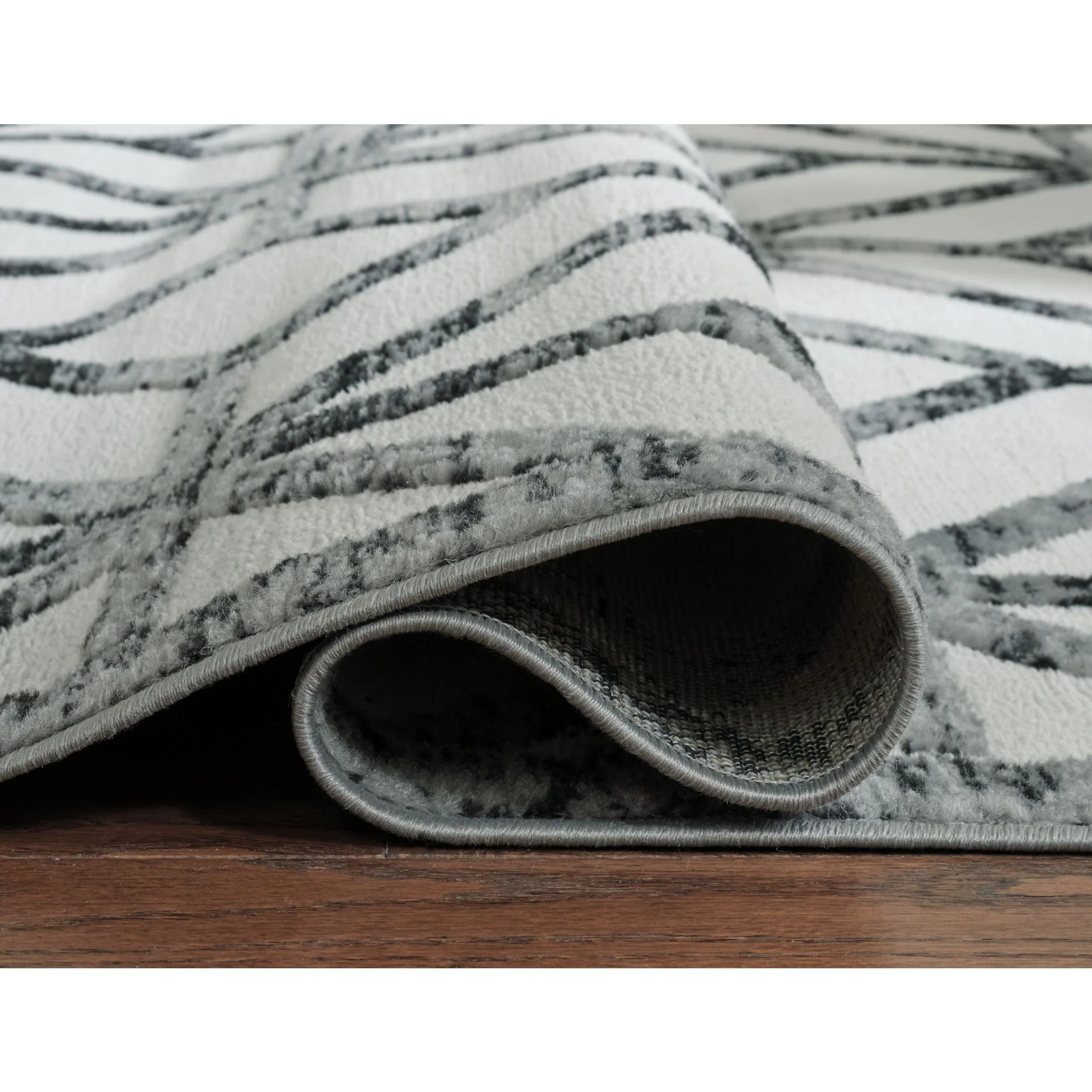 Reidland Area Rug - Image 4
