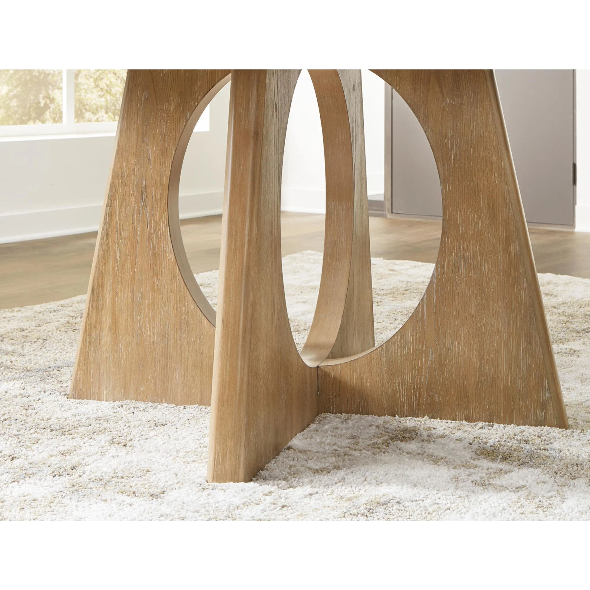 Rencott-Exclusive Dining Table - Image 7