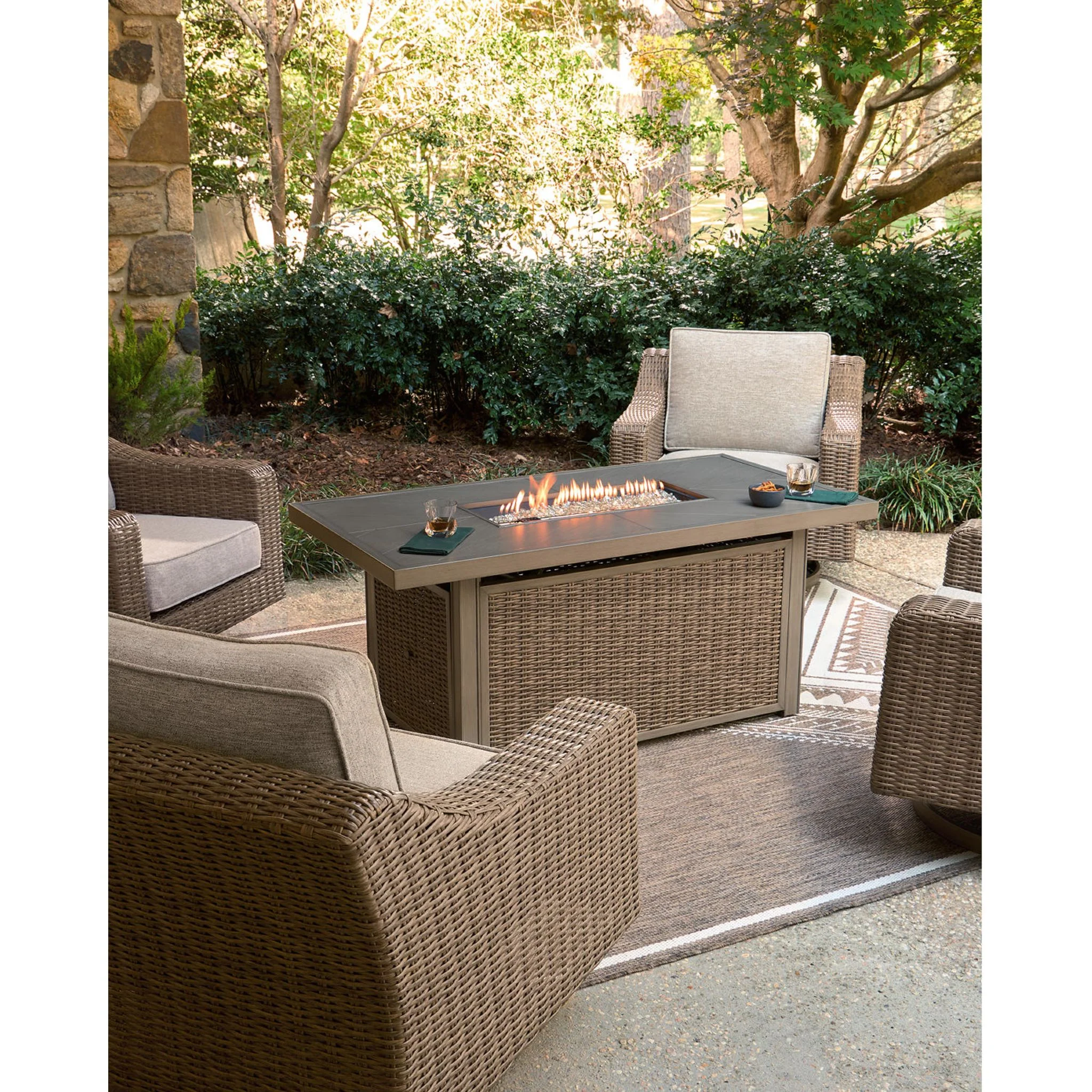 Revare Beach 5 Piece Outdoor Seating - Image 5