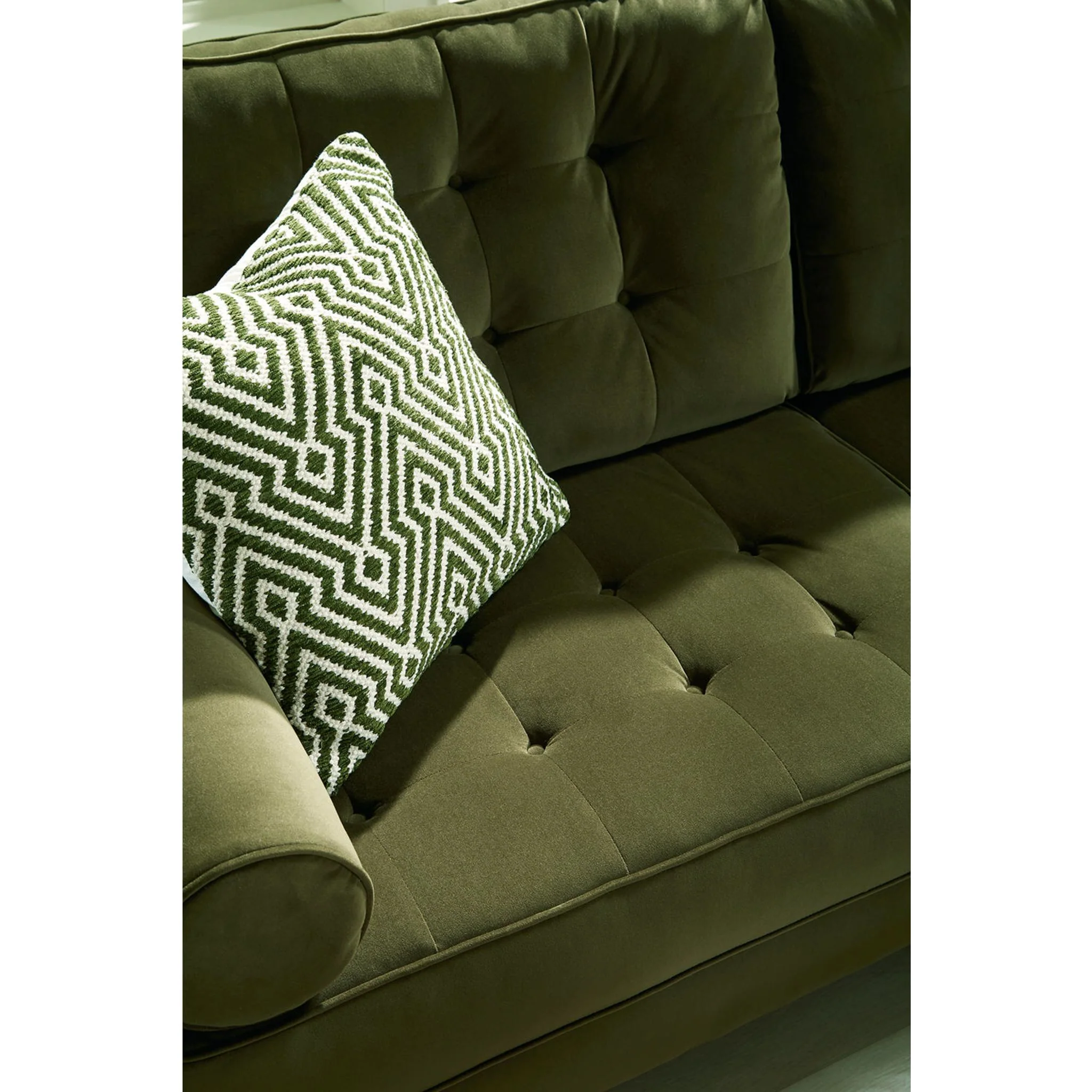 Reveon Lakes Loveseat - Image 14