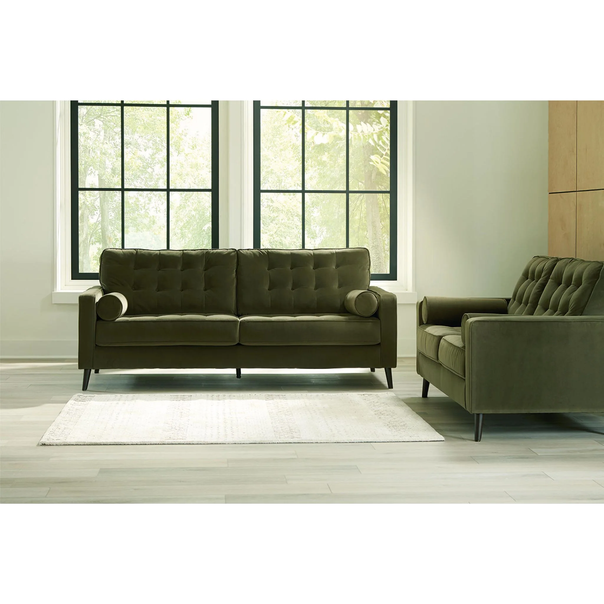 Reveon Lakes Sofa - Image 21