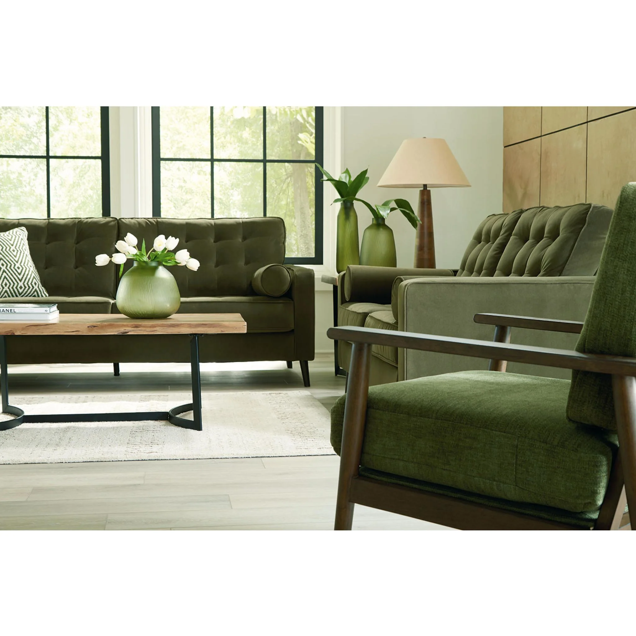 Reveon Lakes Sofa - Image 22