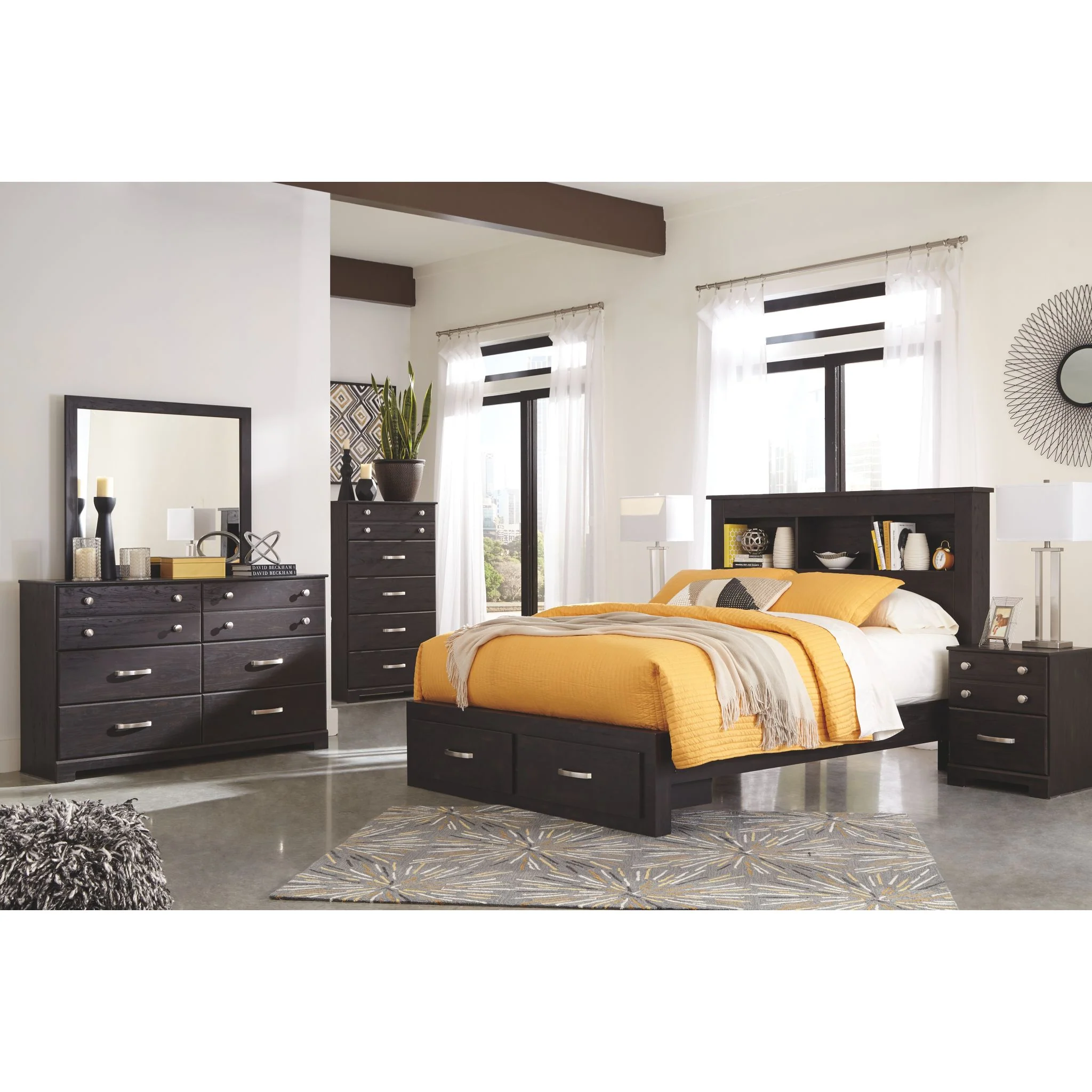 Reylow 5 Piece Bedroom Package - Image 2