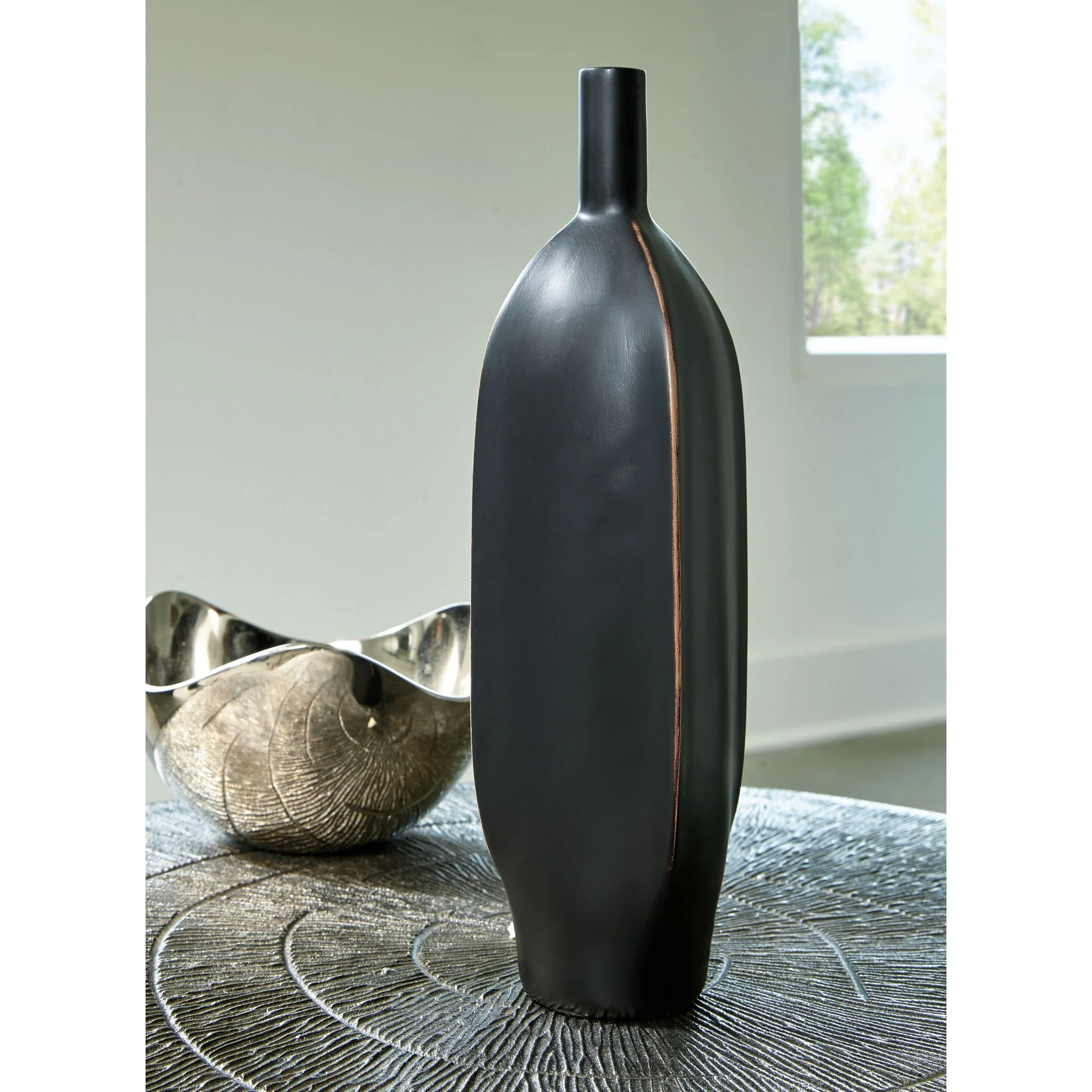 Rhaveney Vase (Set of 3) - Image 2