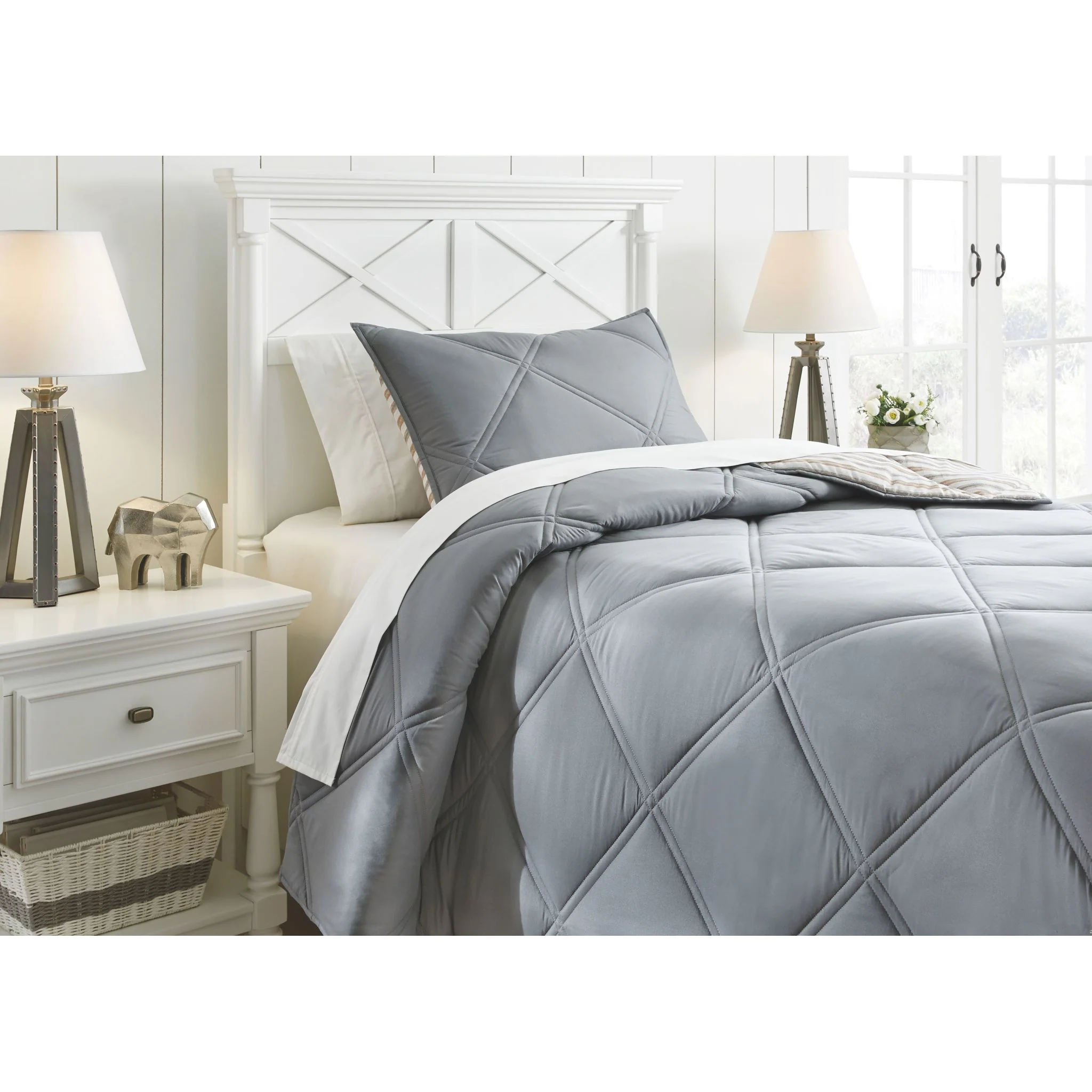 Rhey Twin Comforter Set - Image 3