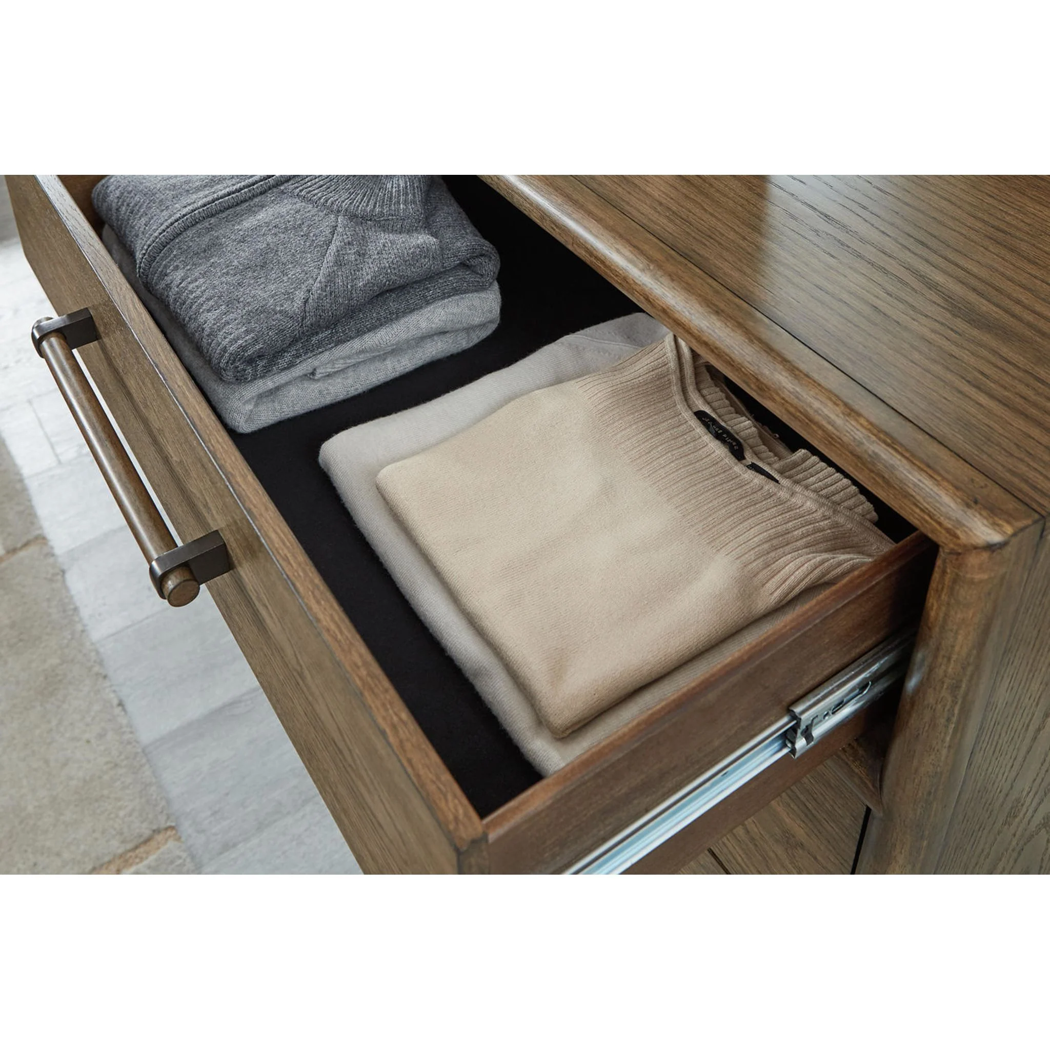 Roanhowe-Exclusive Dresser - Image 5