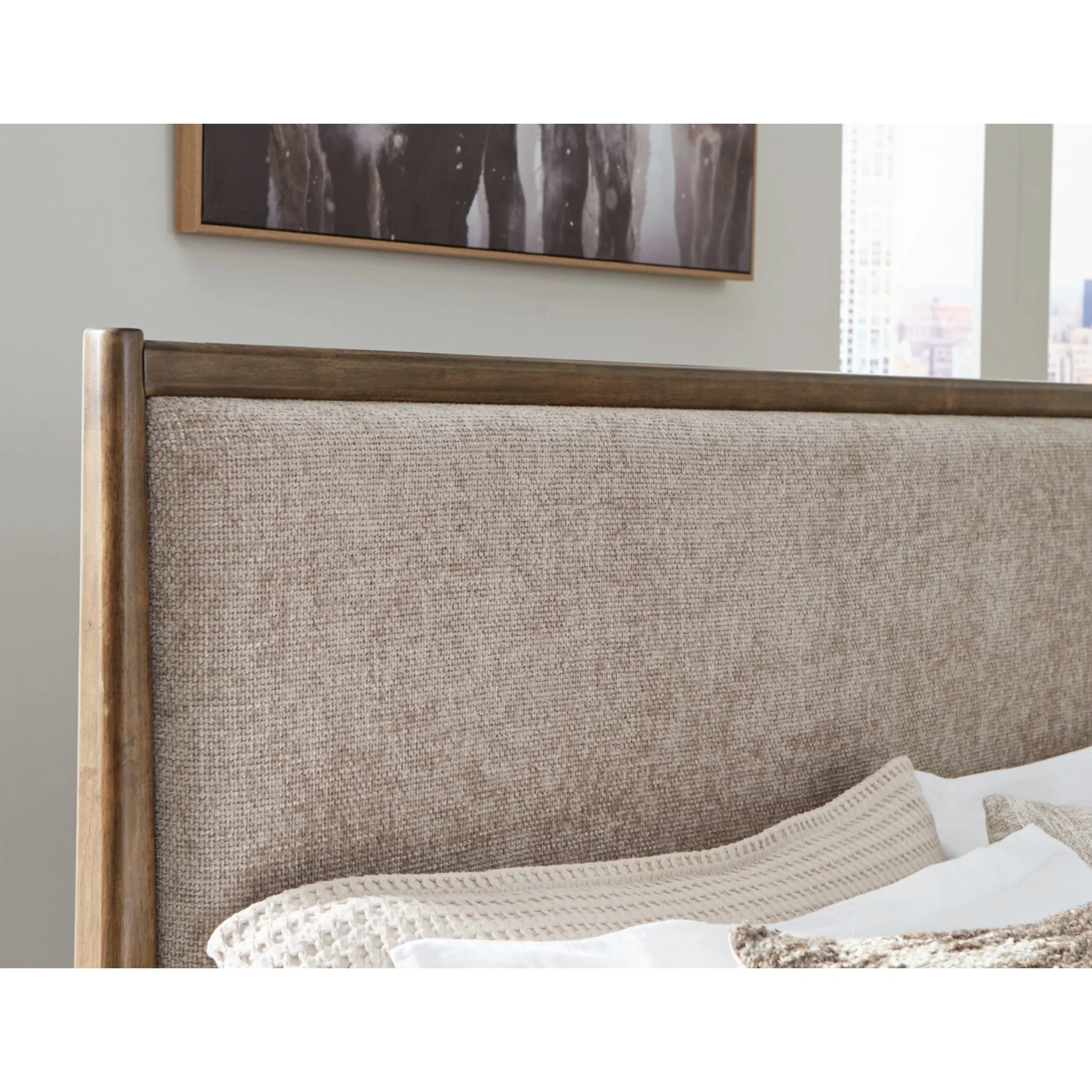 Roanhowe-Exclusive Upholstered Bed - Image 9