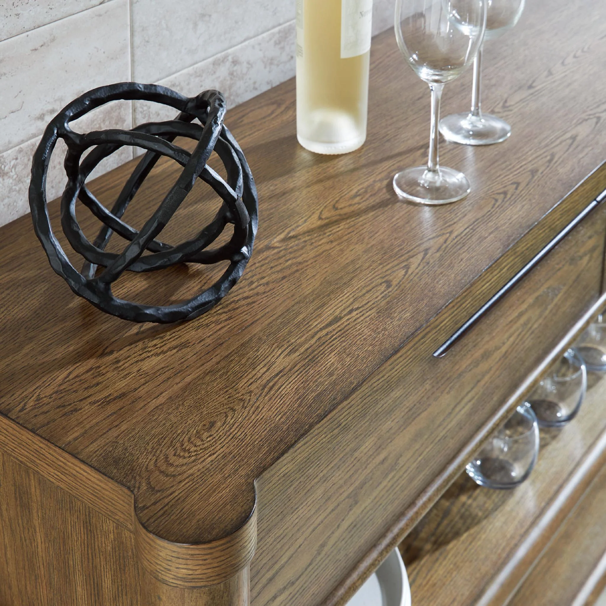 Roanhowe-Exclusive Dining Server - Image 8