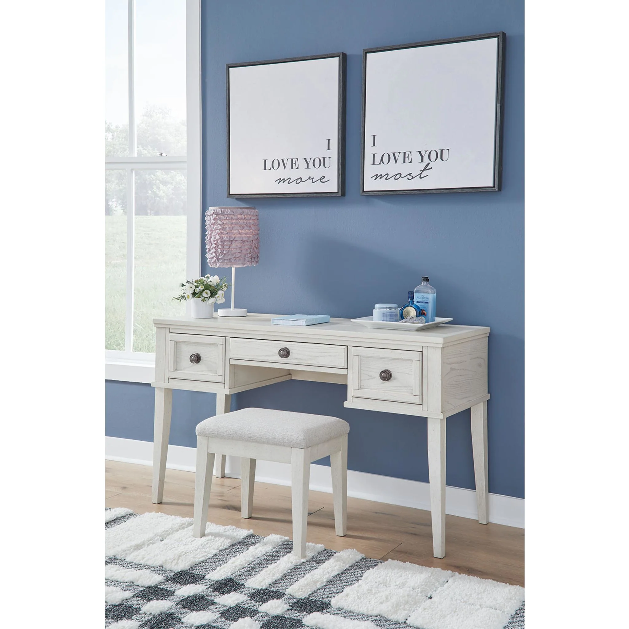 Robbinsdale Vanity Set - Image 2